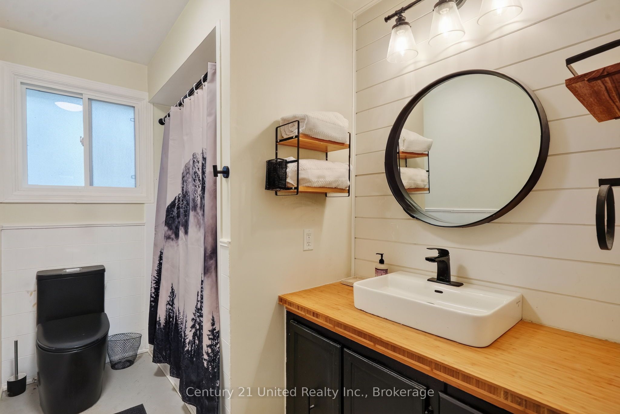 746 Northwood Drive Property Photo 21