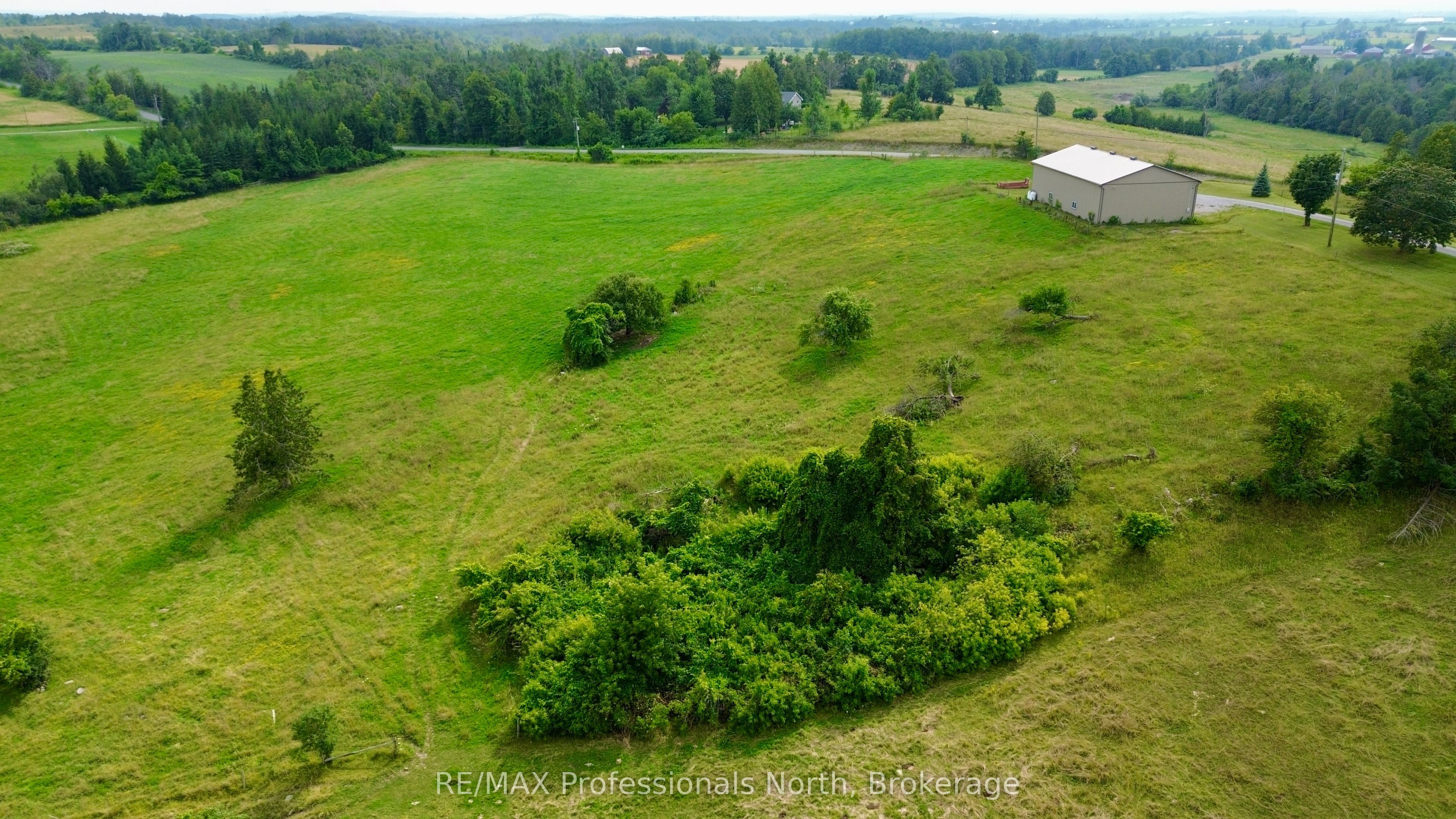 2017 Drummond Line Property Photo 39