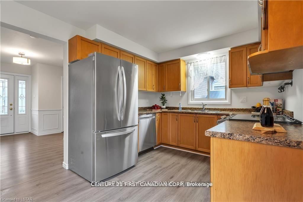53 Archer Crescent Property Photo 5