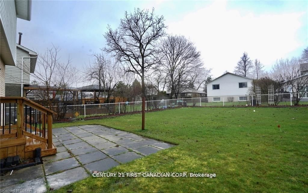 53 Archer Crescent Property Photo 36