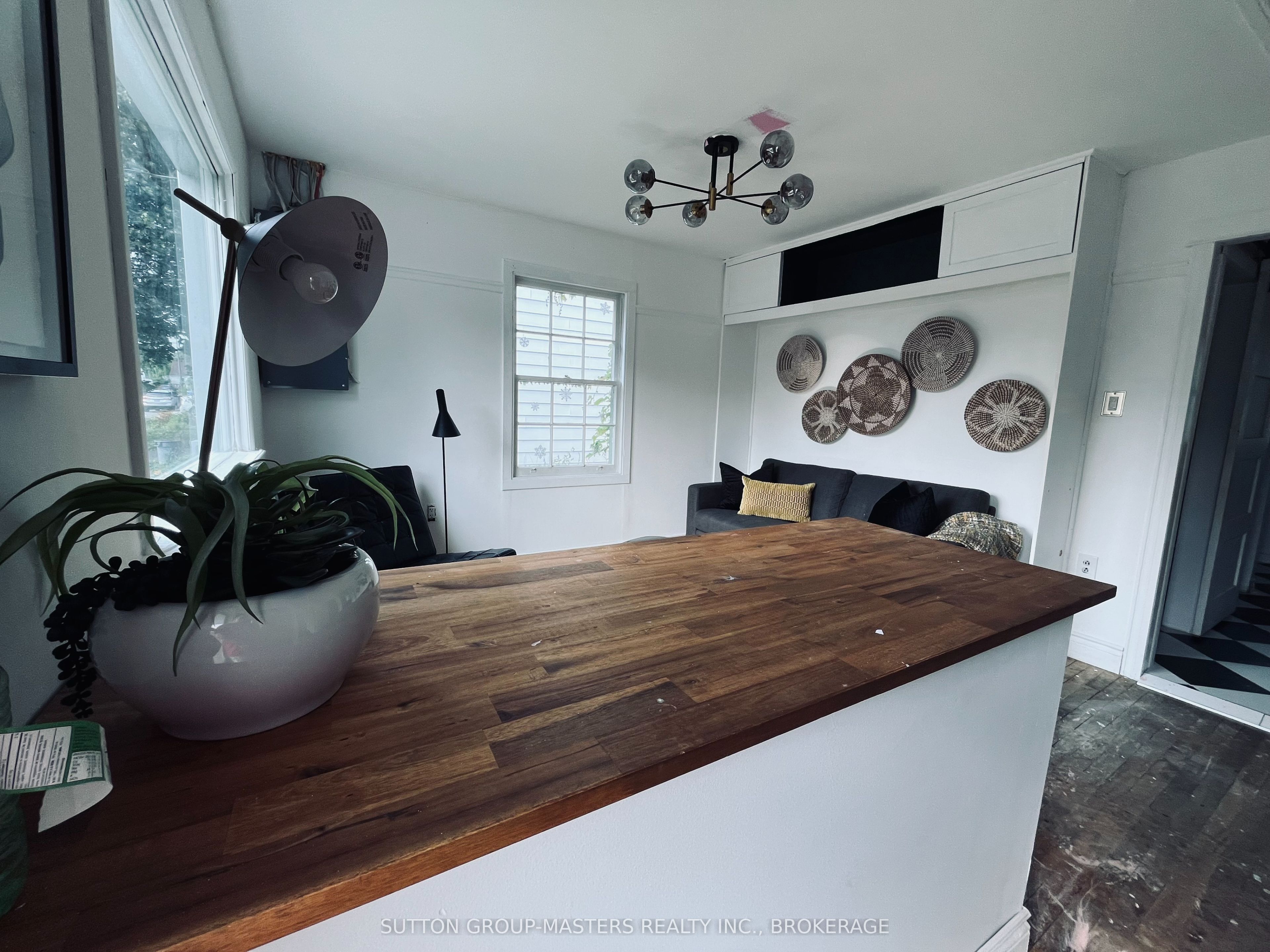 459 Nelson Street Property Photo 8