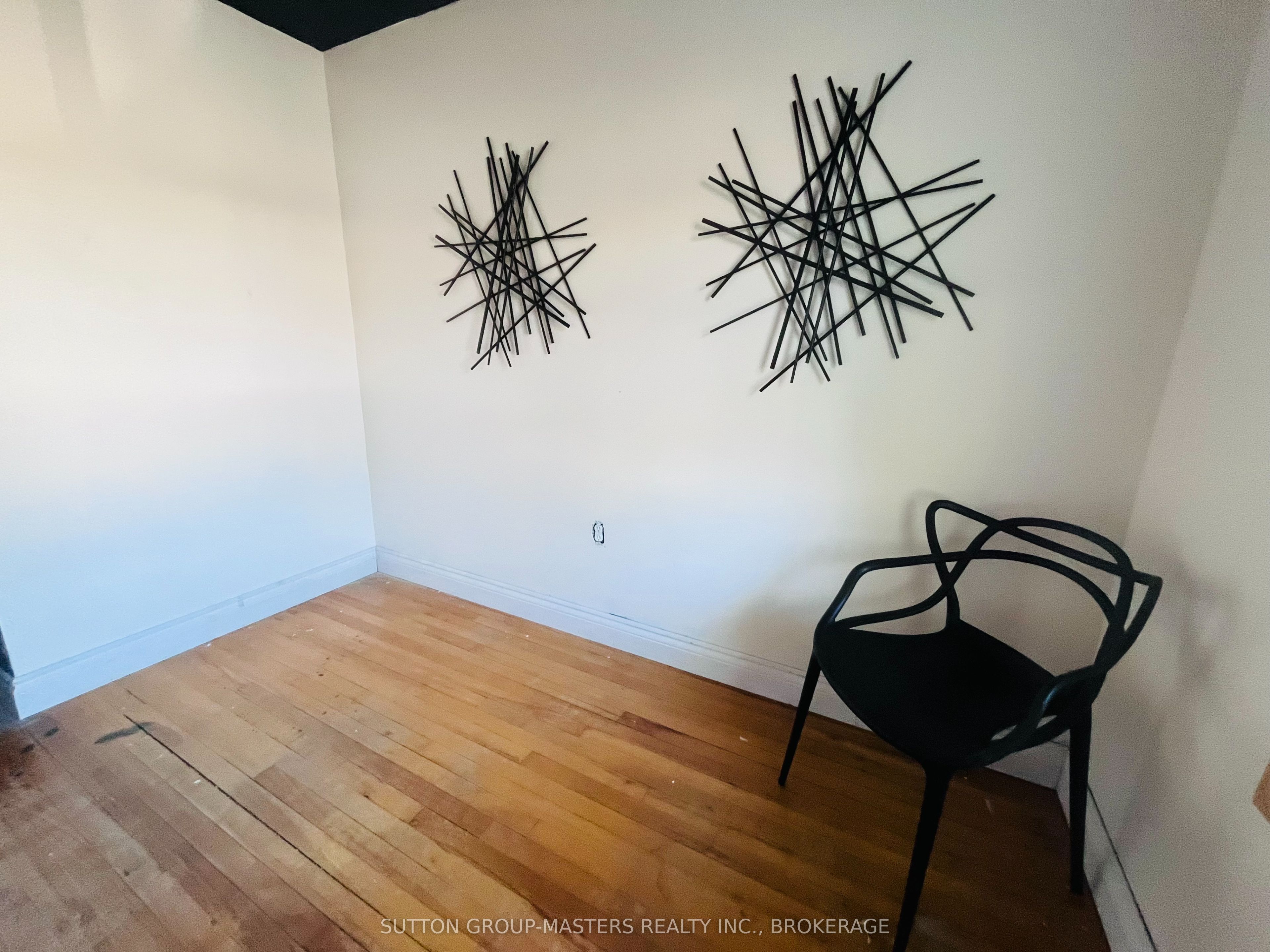 459 Nelson Street Property Photo 24