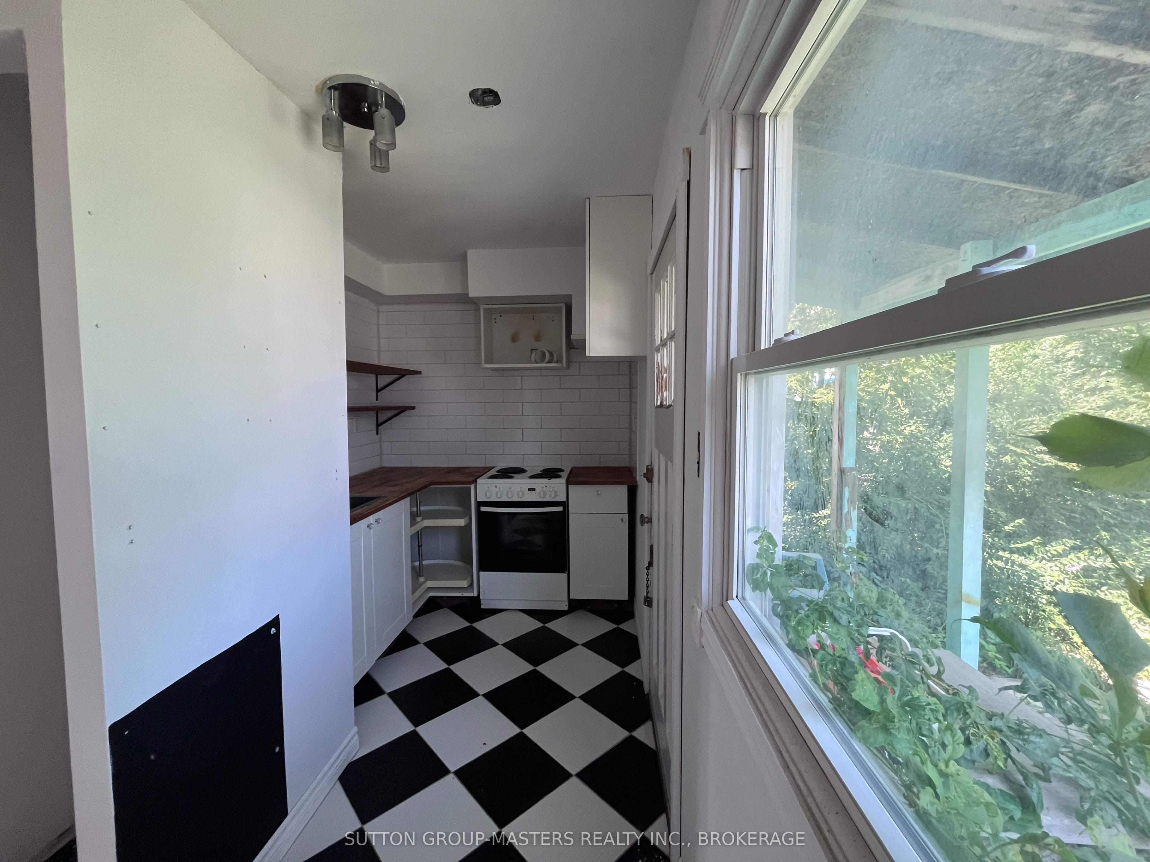 459 Nelson Street Property Photo 30