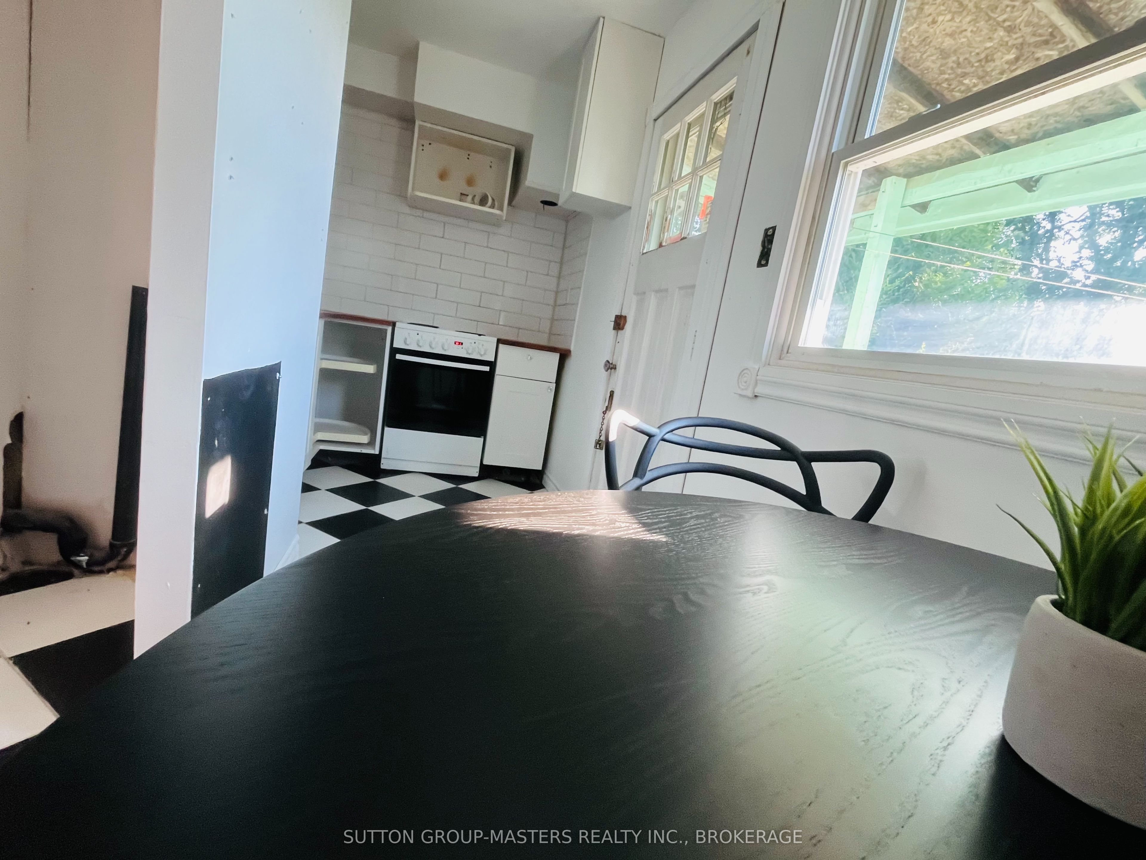 459 Nelson Street Property Photo 34
