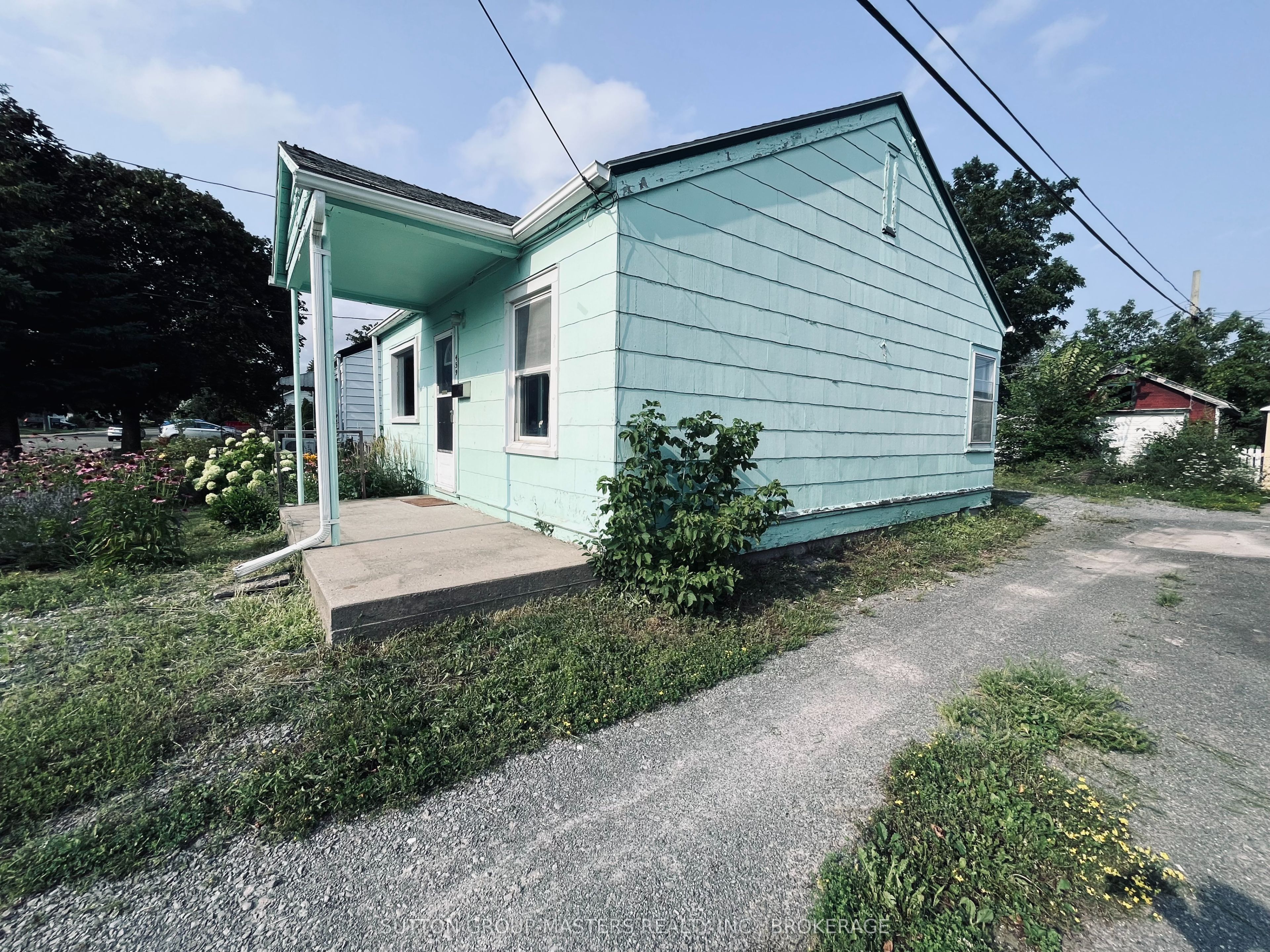 459 Nelson Street Property Photo 35