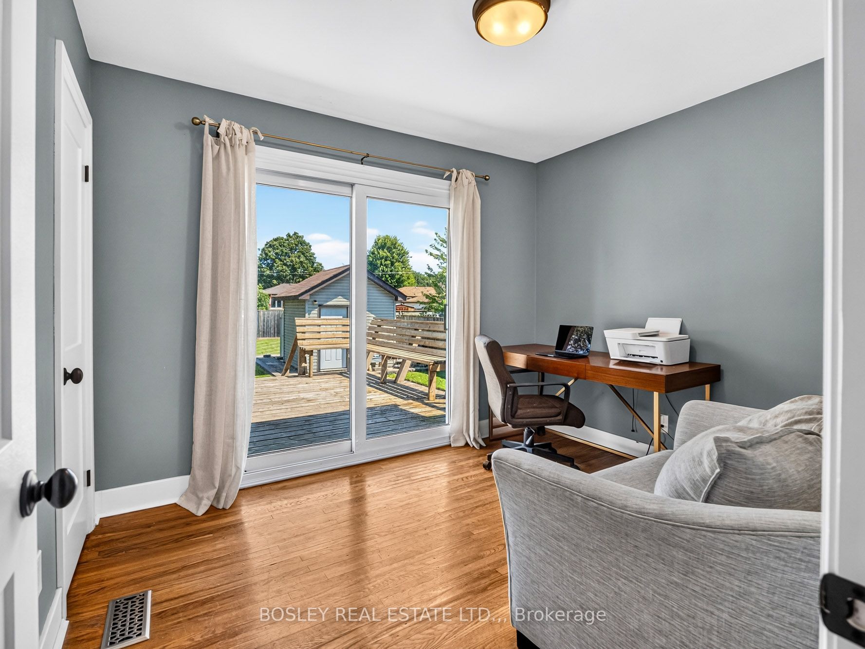 42 Lindel Crescent Property Photo 11
