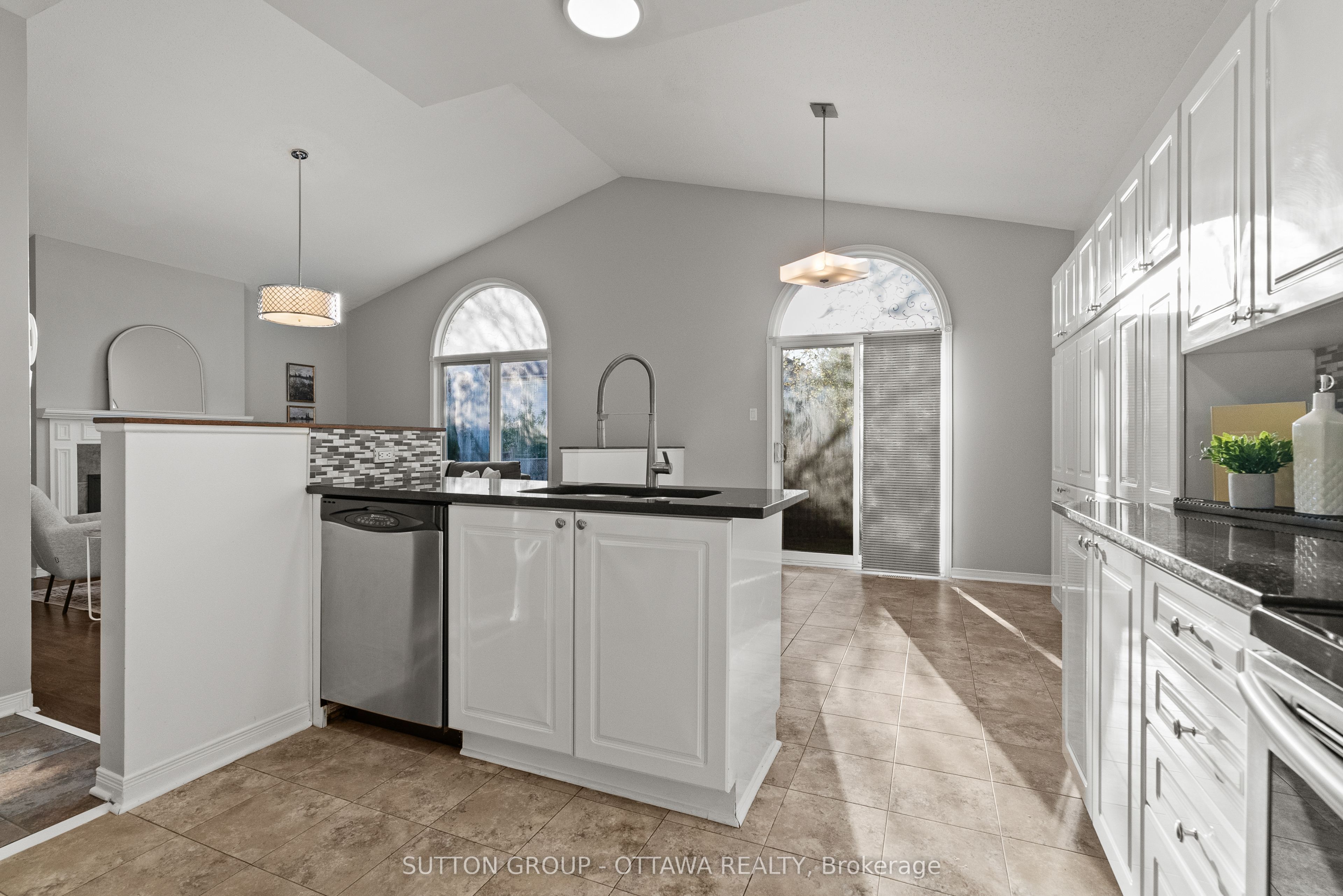 4105 Wolfe Point Way Property Photo 12