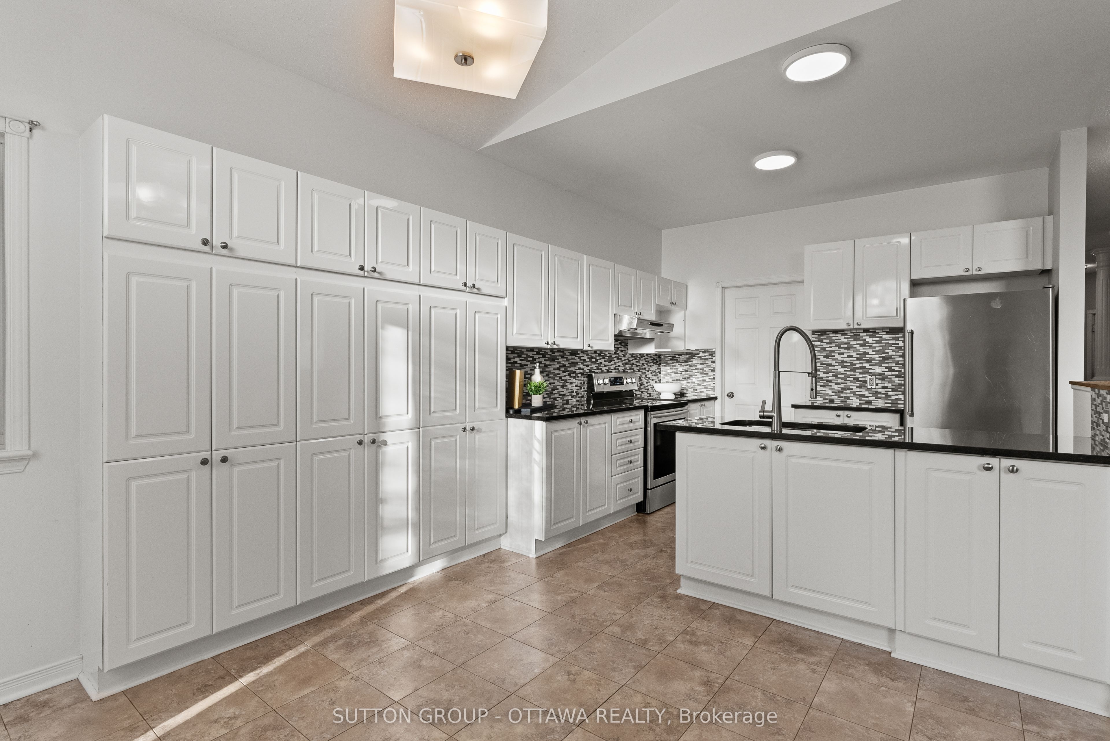 4105 Wolfe Point Way Property Photo 13