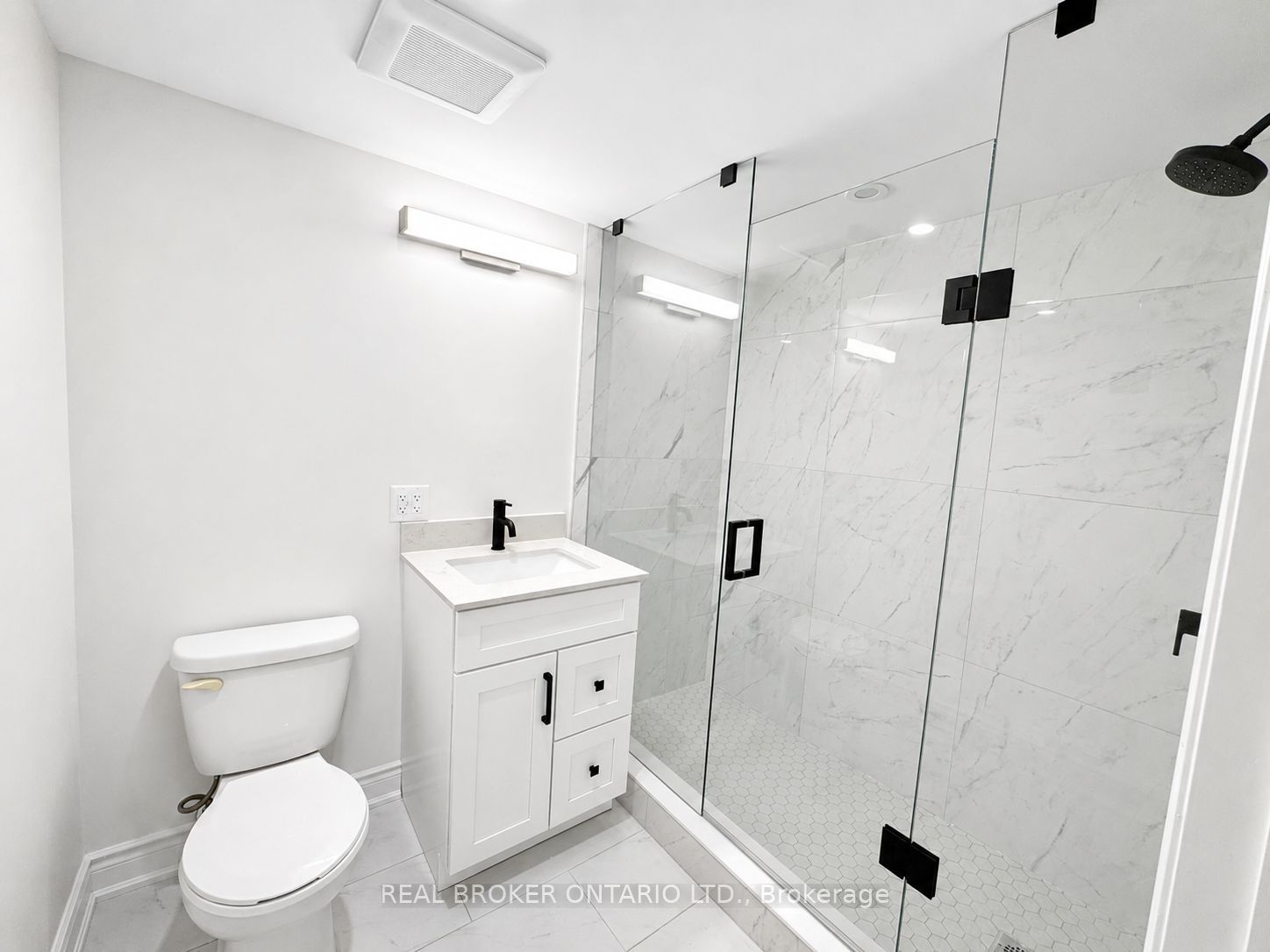 1127 Main Street E Property Photo 25