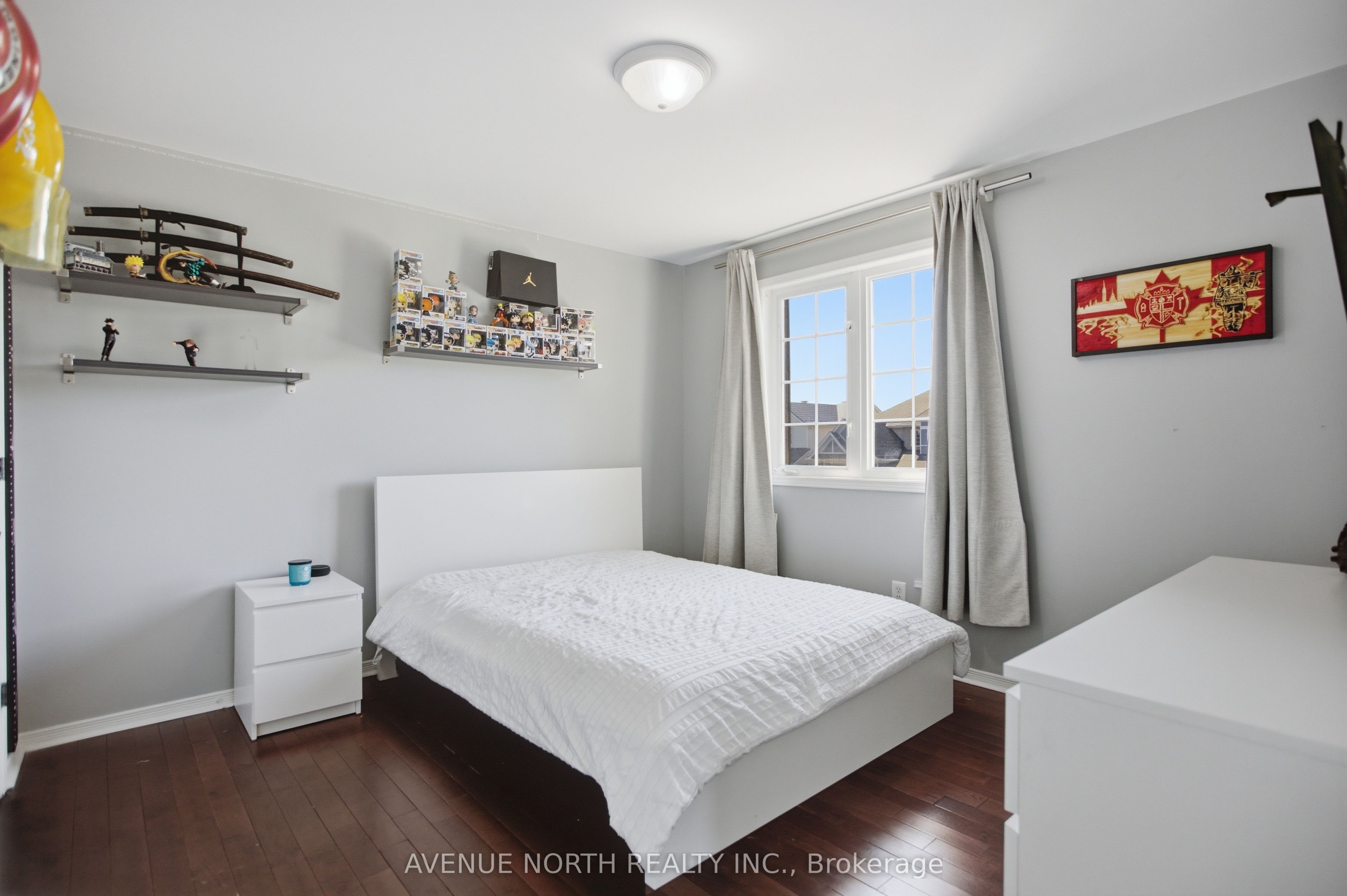 556 Mazari Crescent Property Photo 25