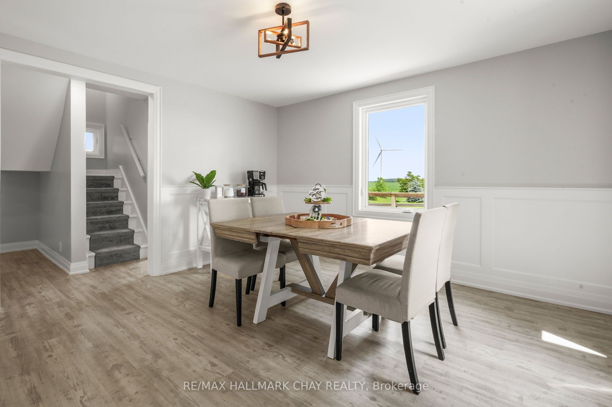 665221 20 Sideroad Property Photo 8