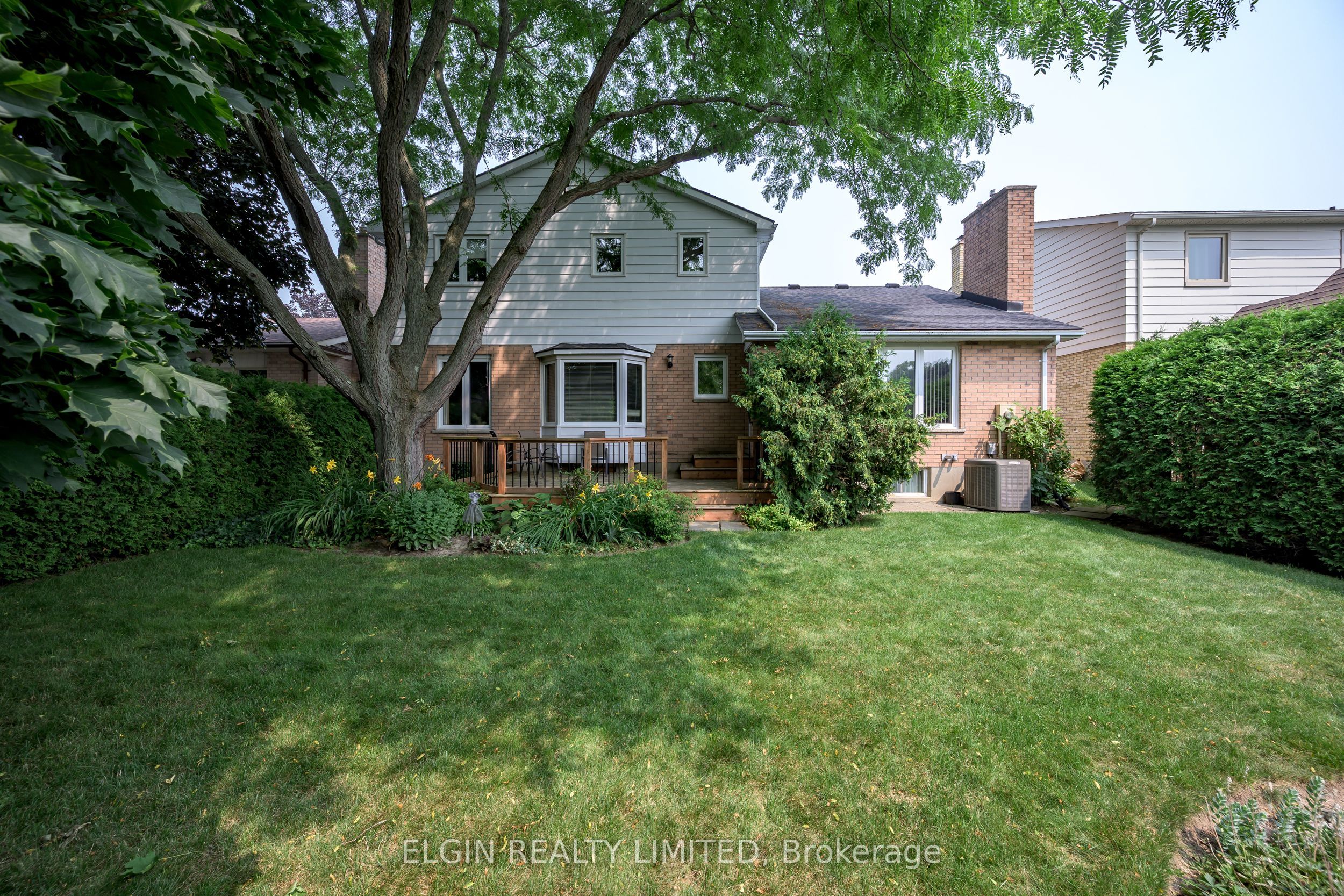 16 Massey Drive Property Photo 7