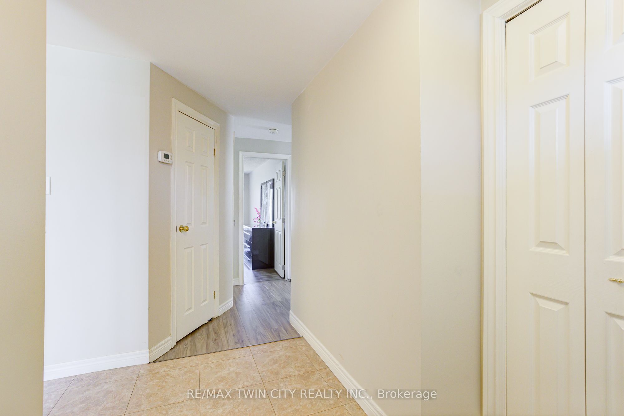 22 Blackhorne Crescent Property Photo 5