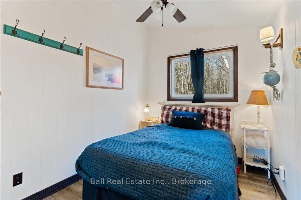 1046 Edith Crescent Property Photo 14