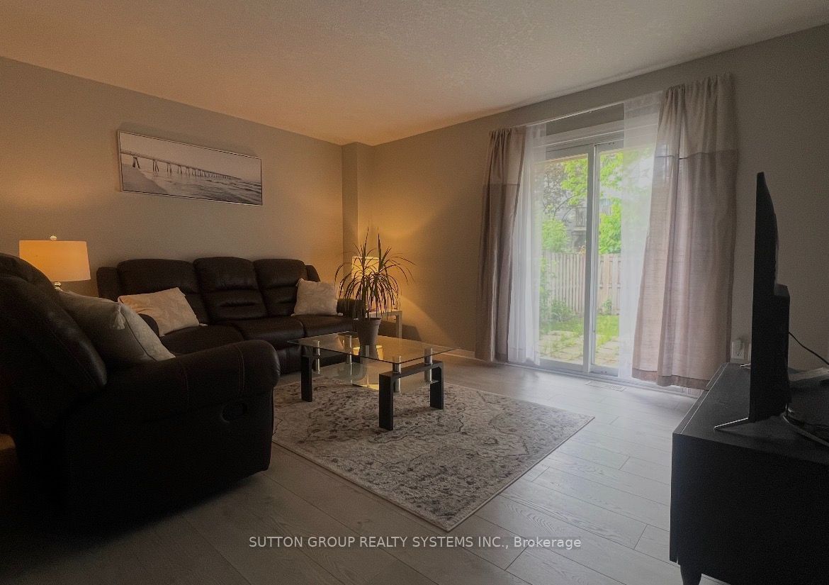 211 Veronica Drive 19 Property Photo 14