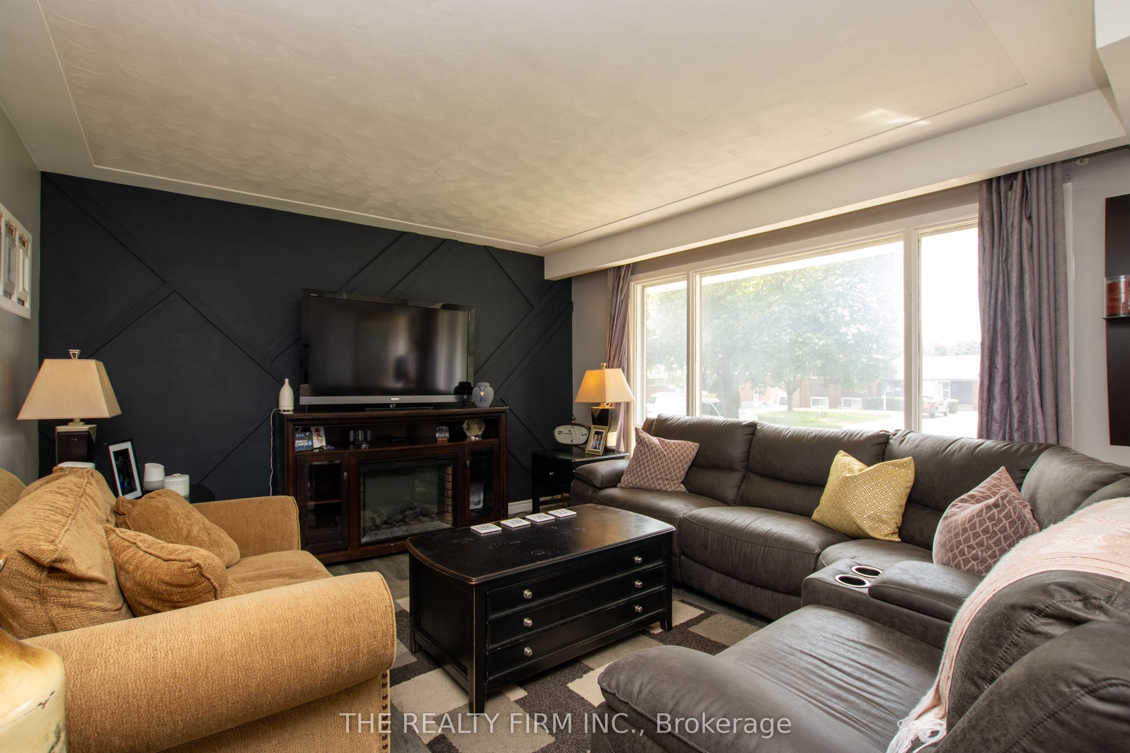82 Langton Road Property Photo 6