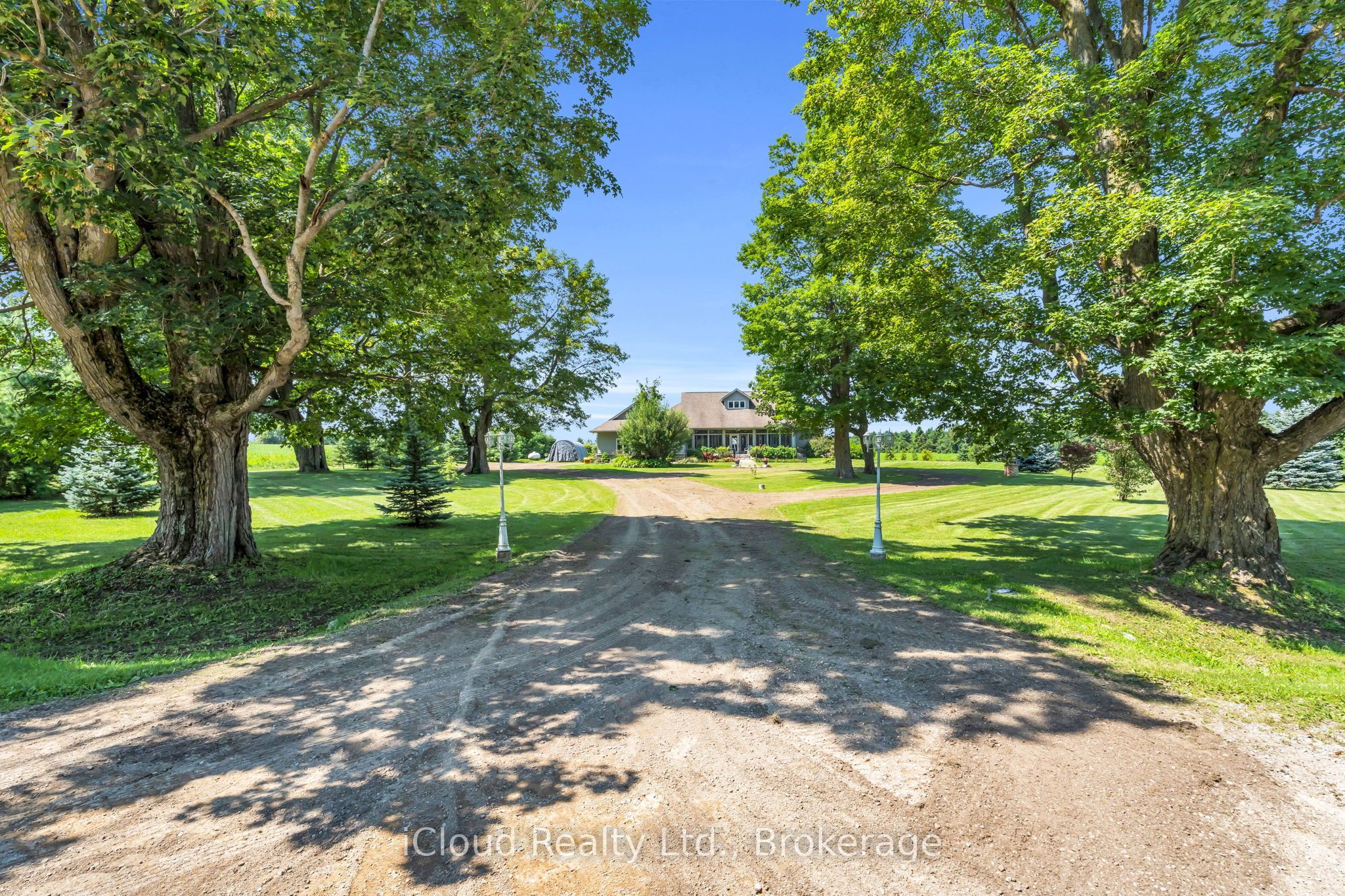 514164 2nd Line Property Photo 2
