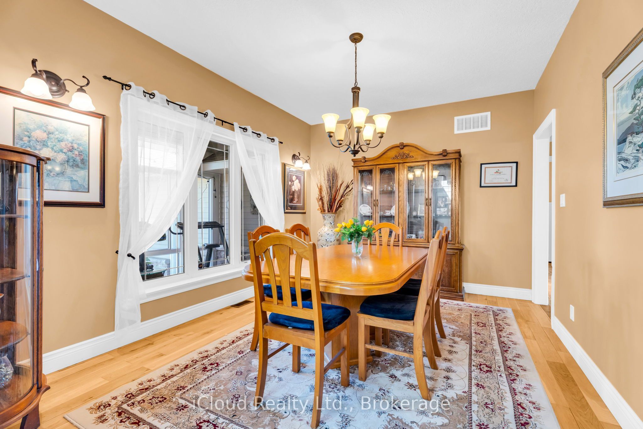 514164 2nd Line Property Photo 10