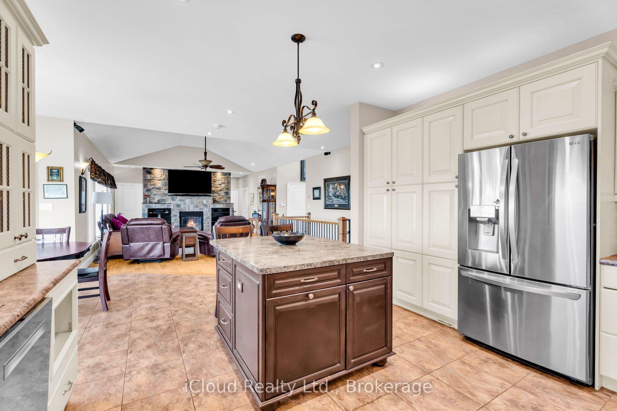 514164 2nd Line Property Photo 16