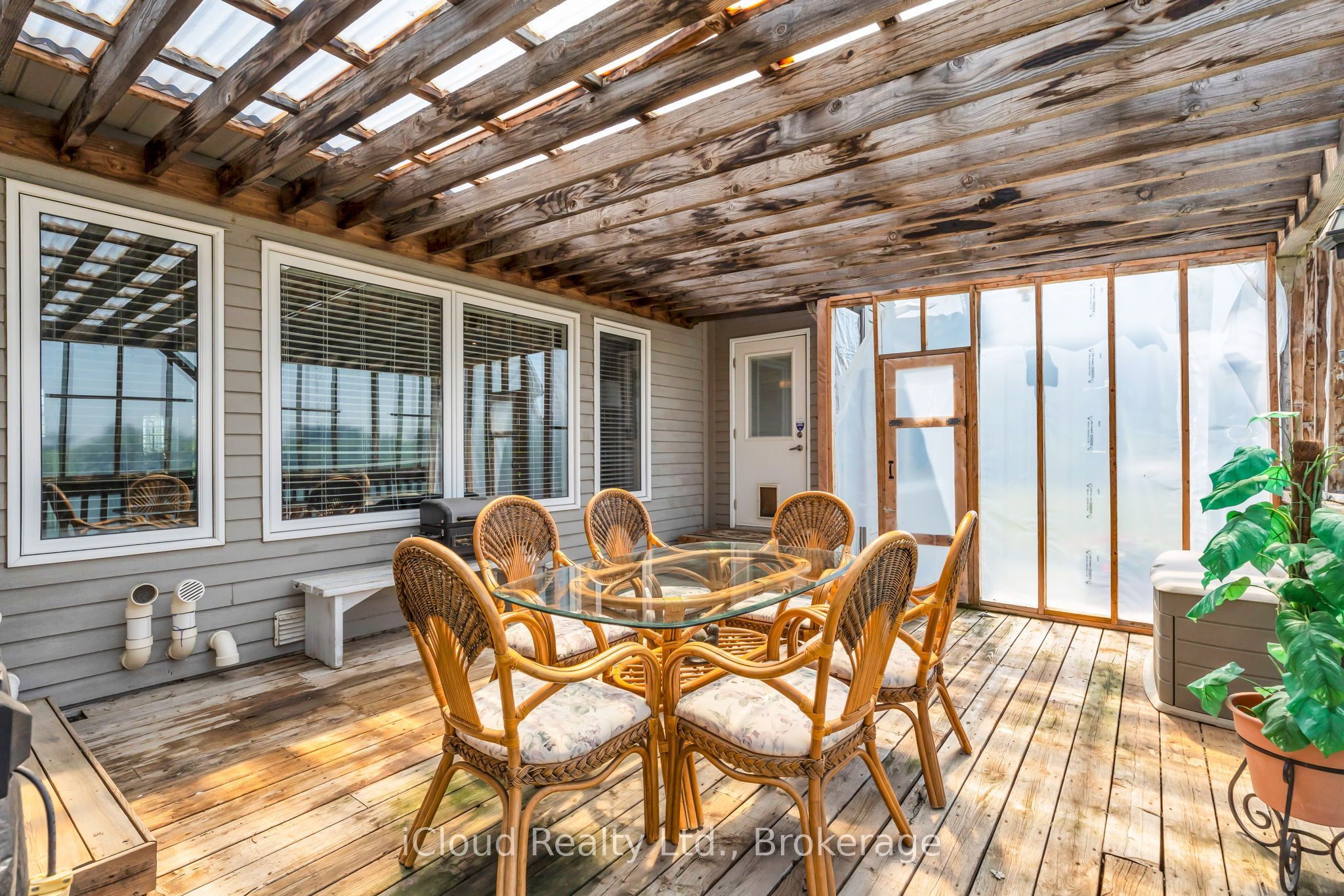 514164 2nd Line Property Photo 18
