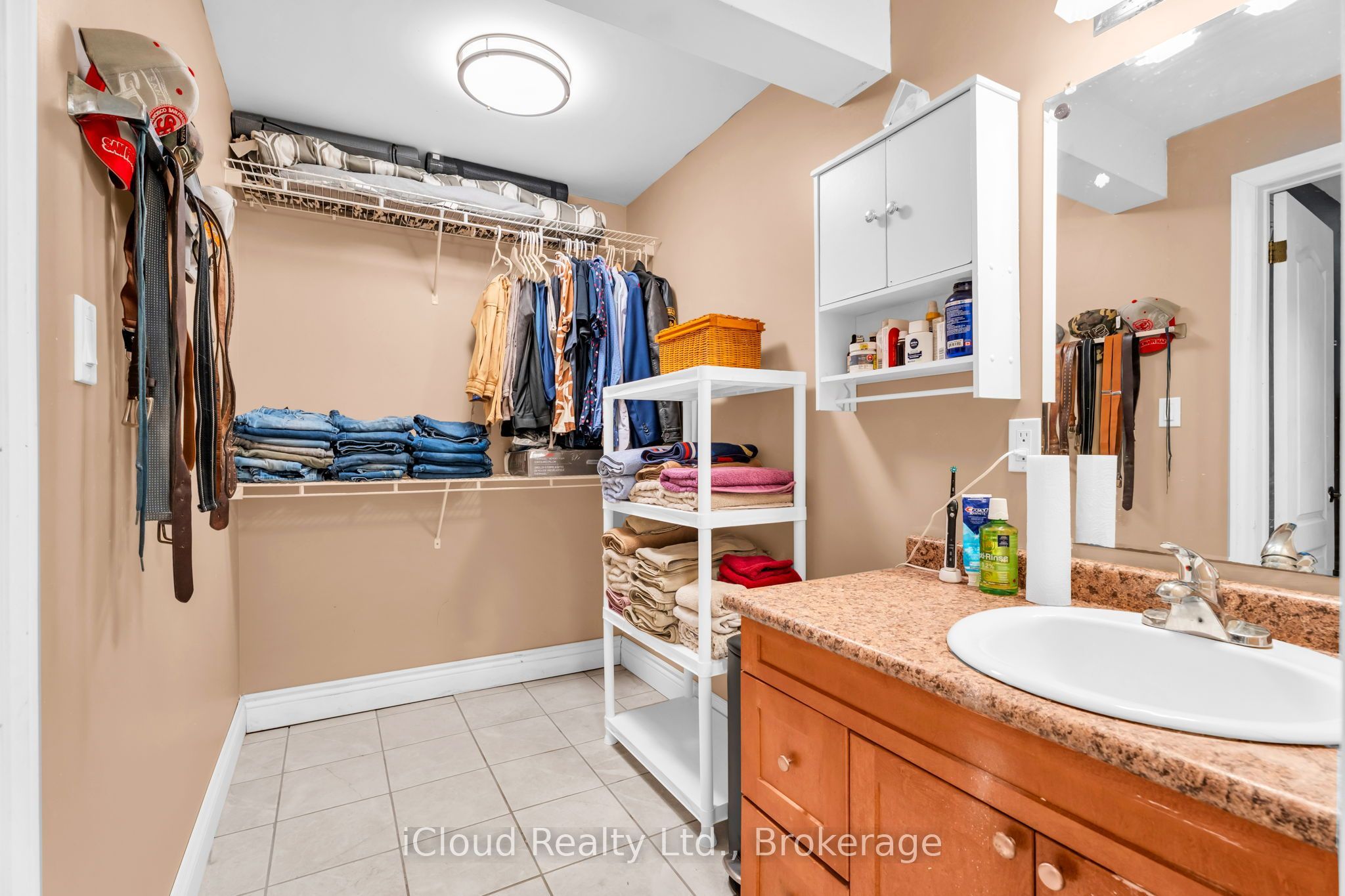 514164 2nd Line Property Photo 33