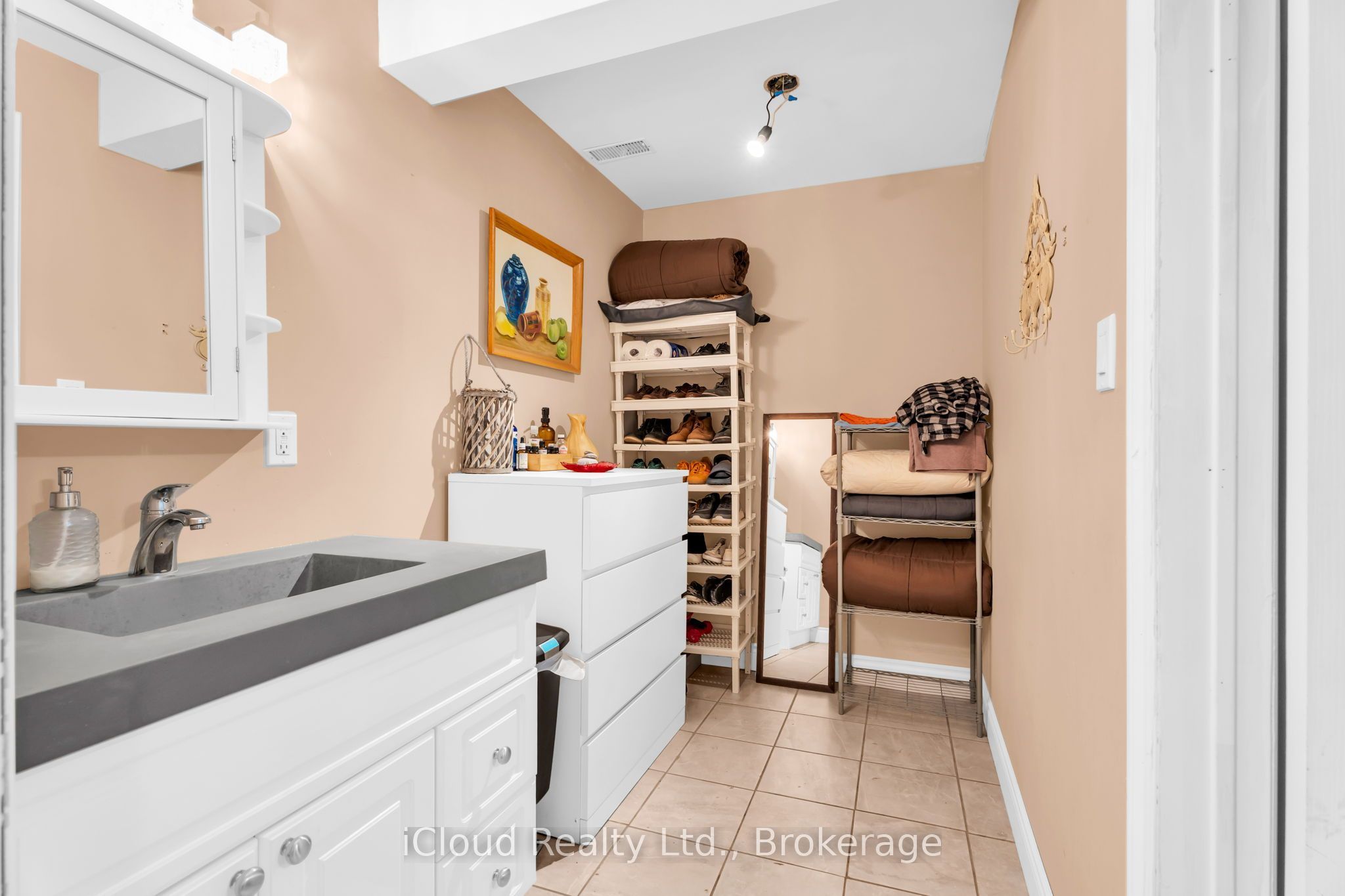 514164 2nd Line Property Photo 35