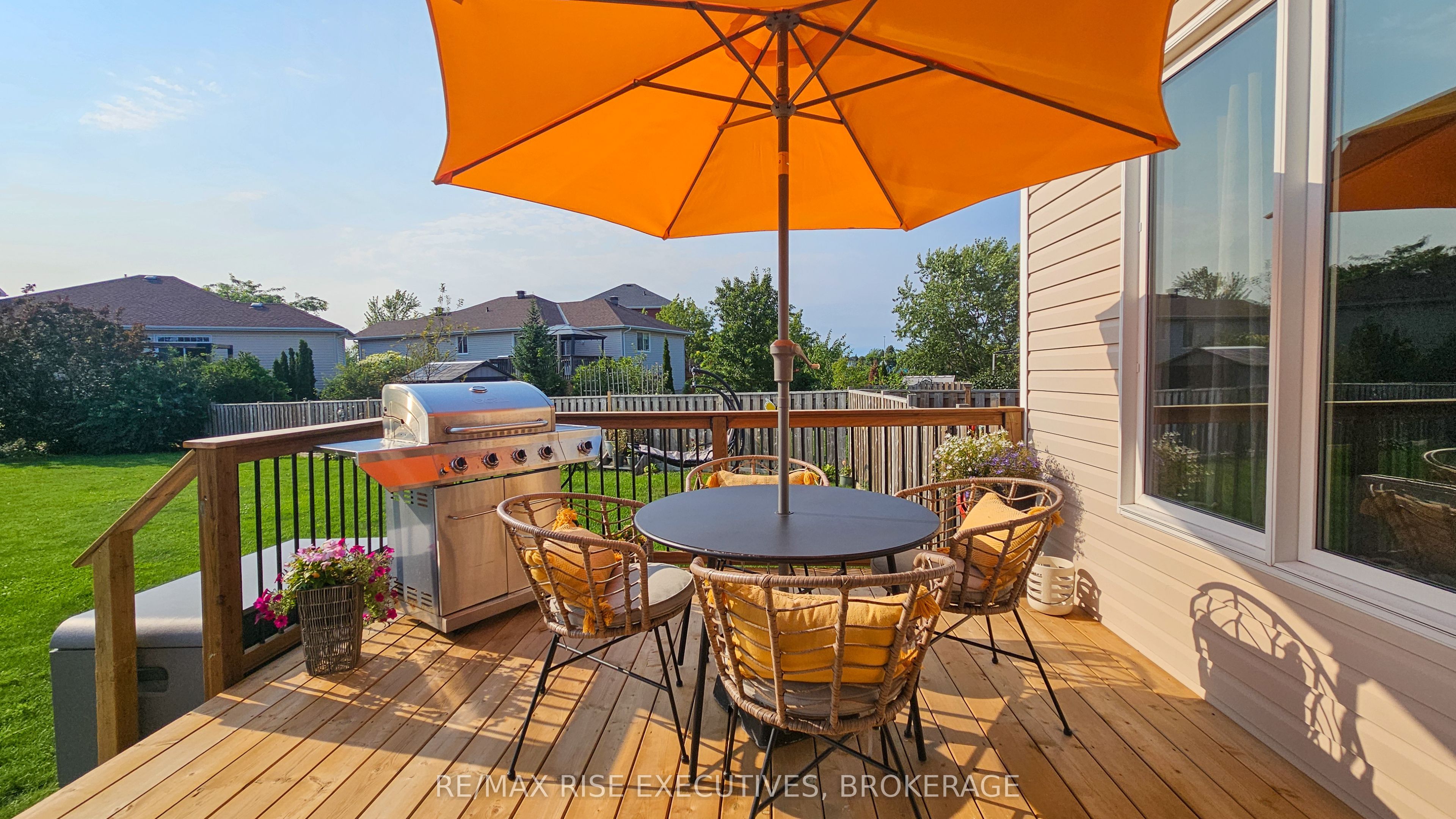 724 Margaret Way Property Photo 8