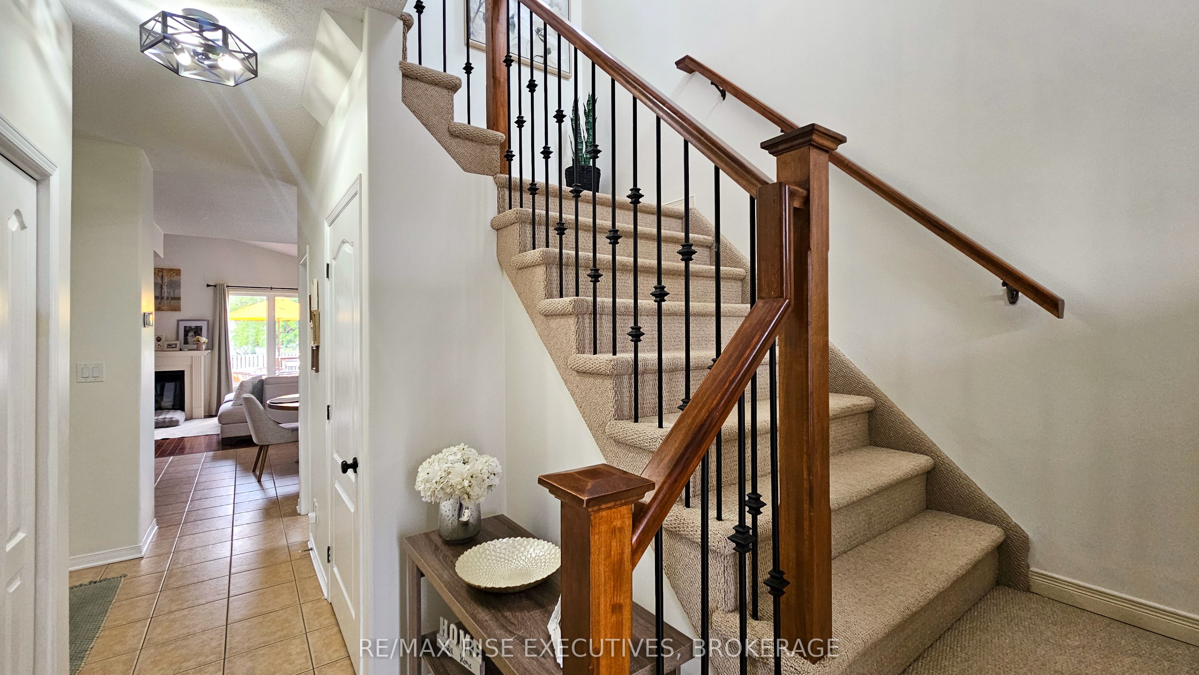 724 Margaret Way Property Photo 12