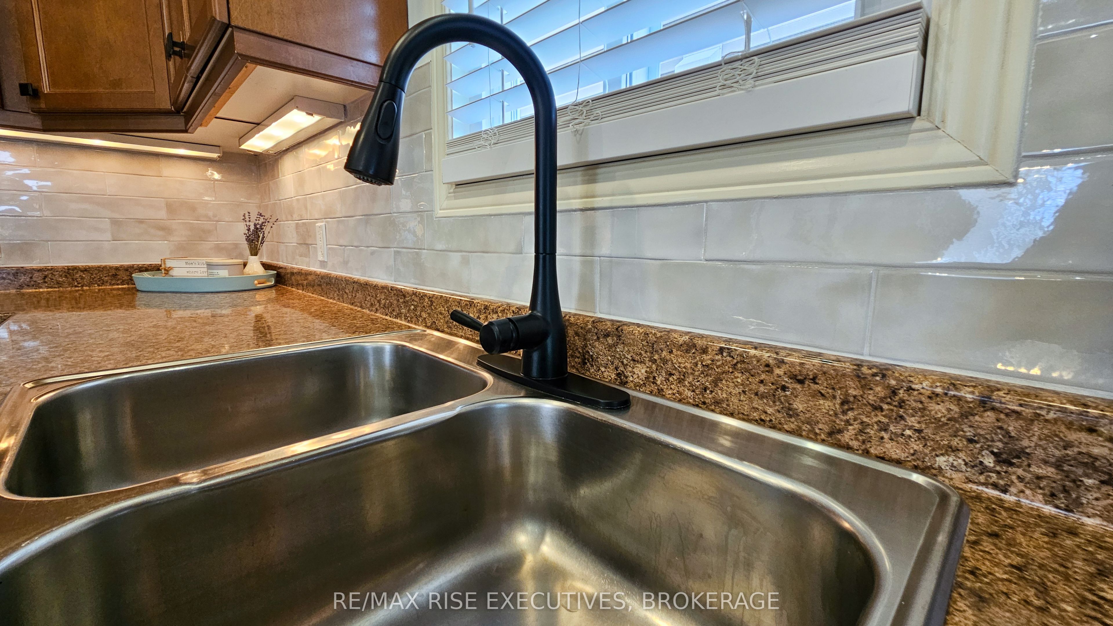 724 Margaret Way Property Photo 19