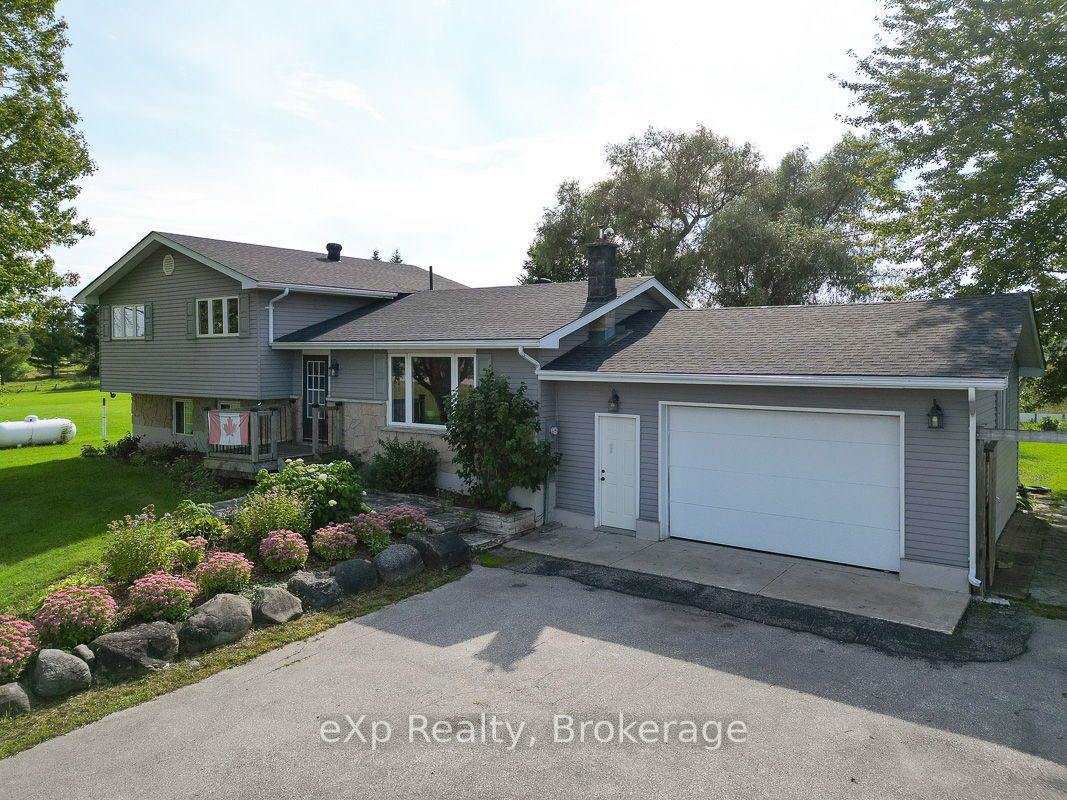 3595 Bruce Road 3 Property Photo 2