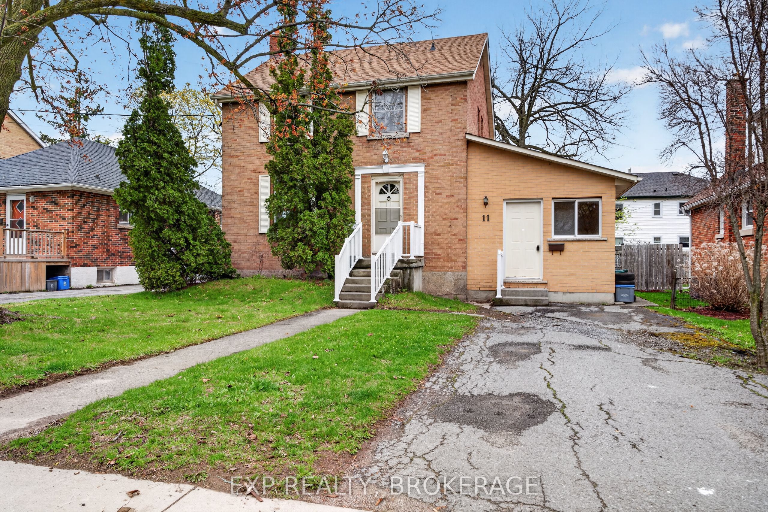 11 Carruthers Avenue Property Photo 3