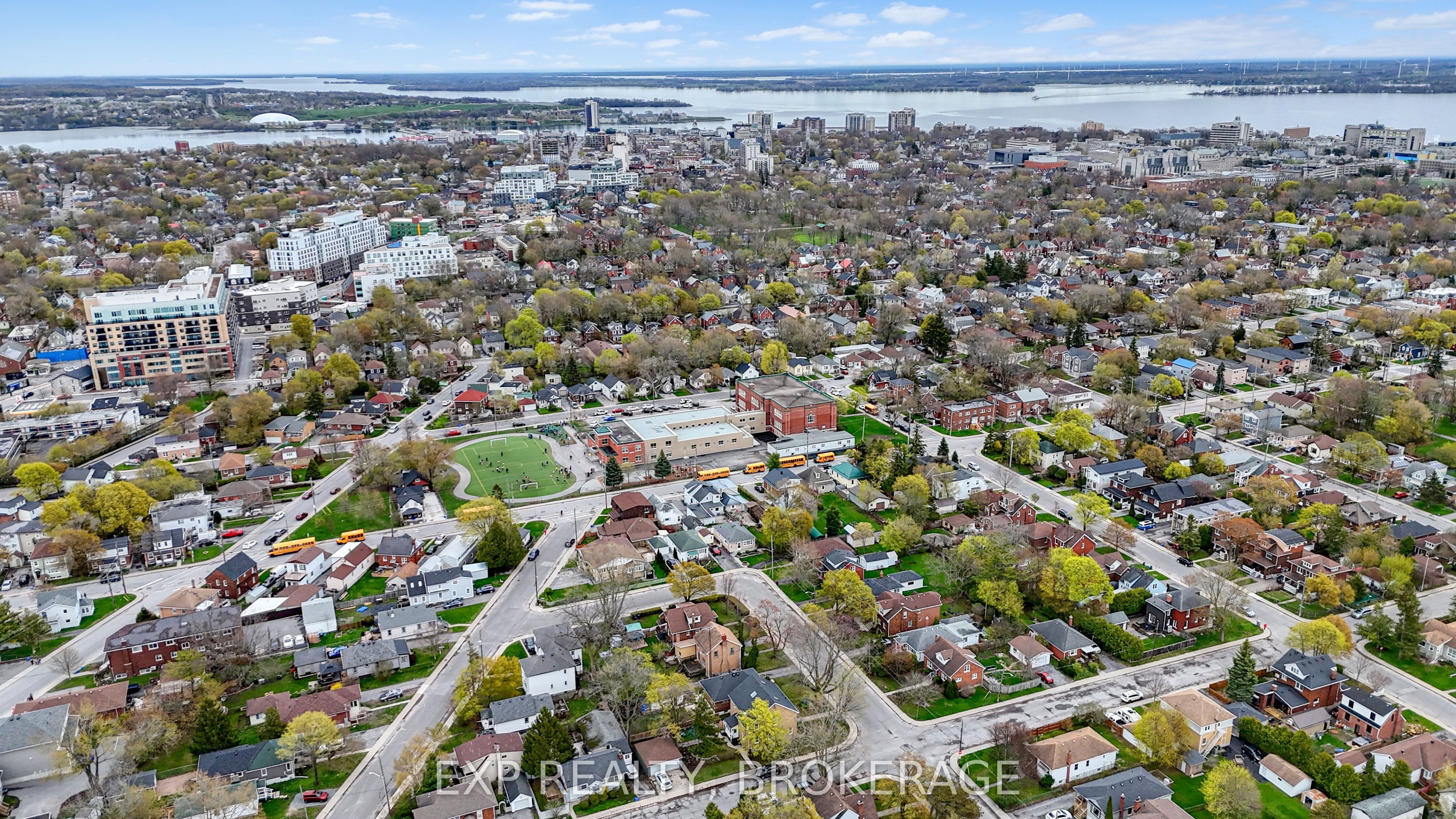11 Carruthers Avenue Property Photo 32