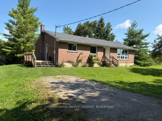 100 Moloney Line Property Photo 1
