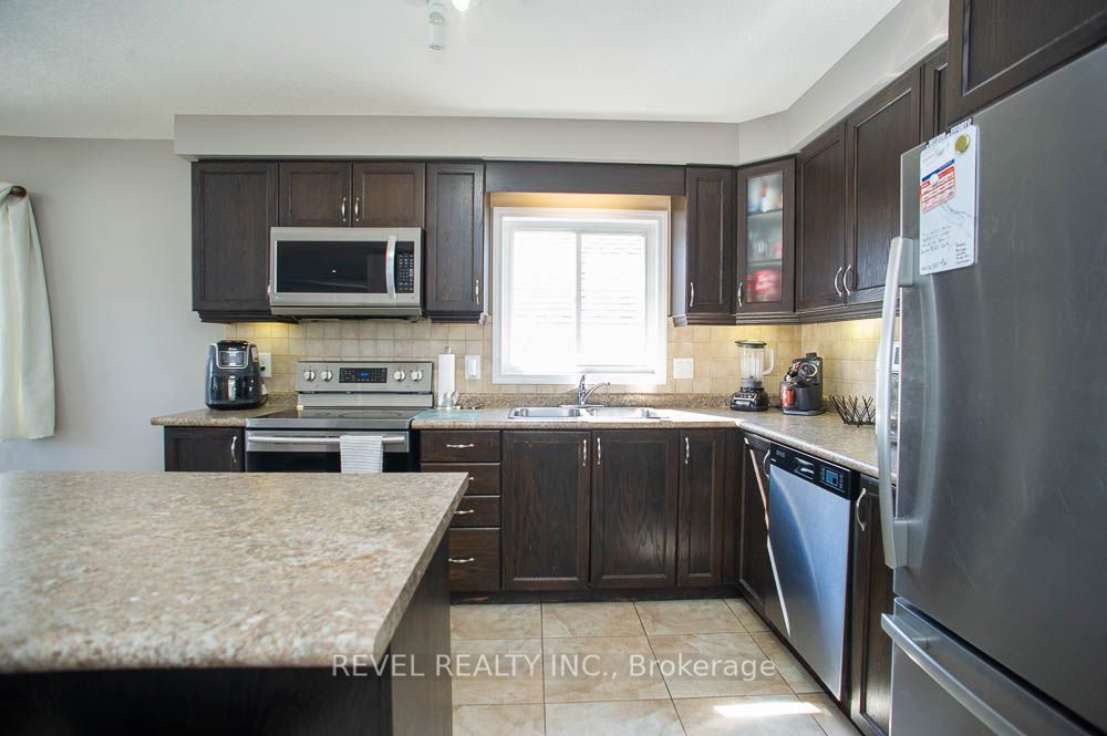 48 Nightingale Drive Property Photo 10