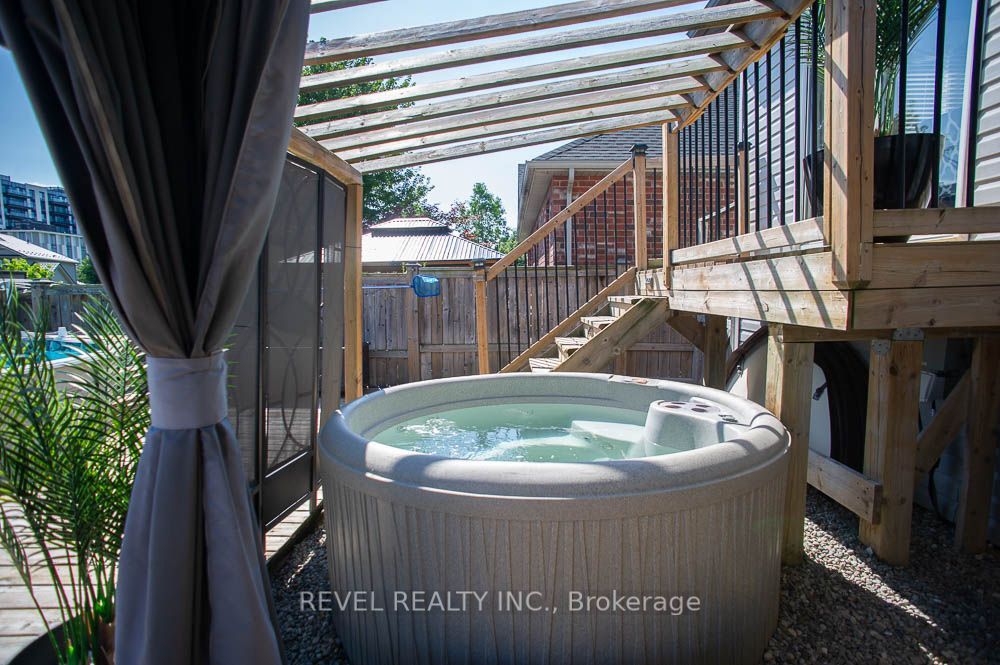 48 Nightingale Drive Property Photo 37