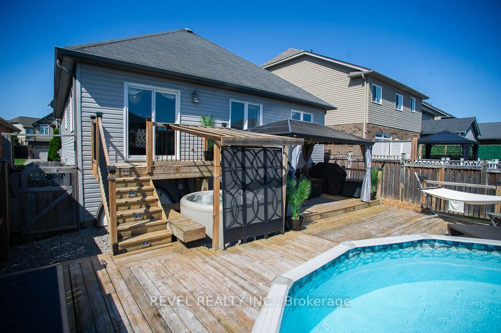 48 Nightingale Drive Property Photo 38