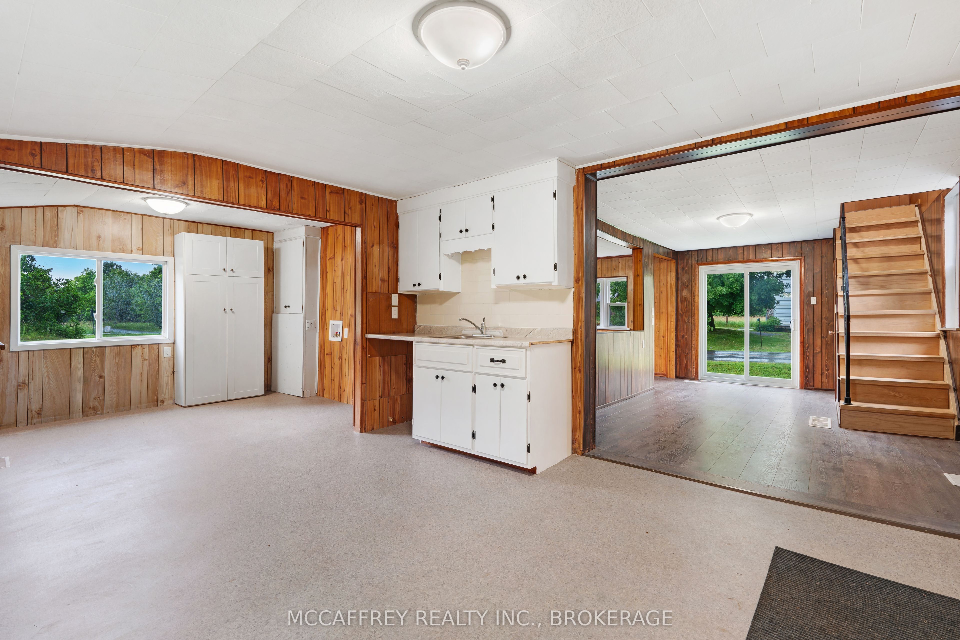 333 Burridge Road Property Photo 4