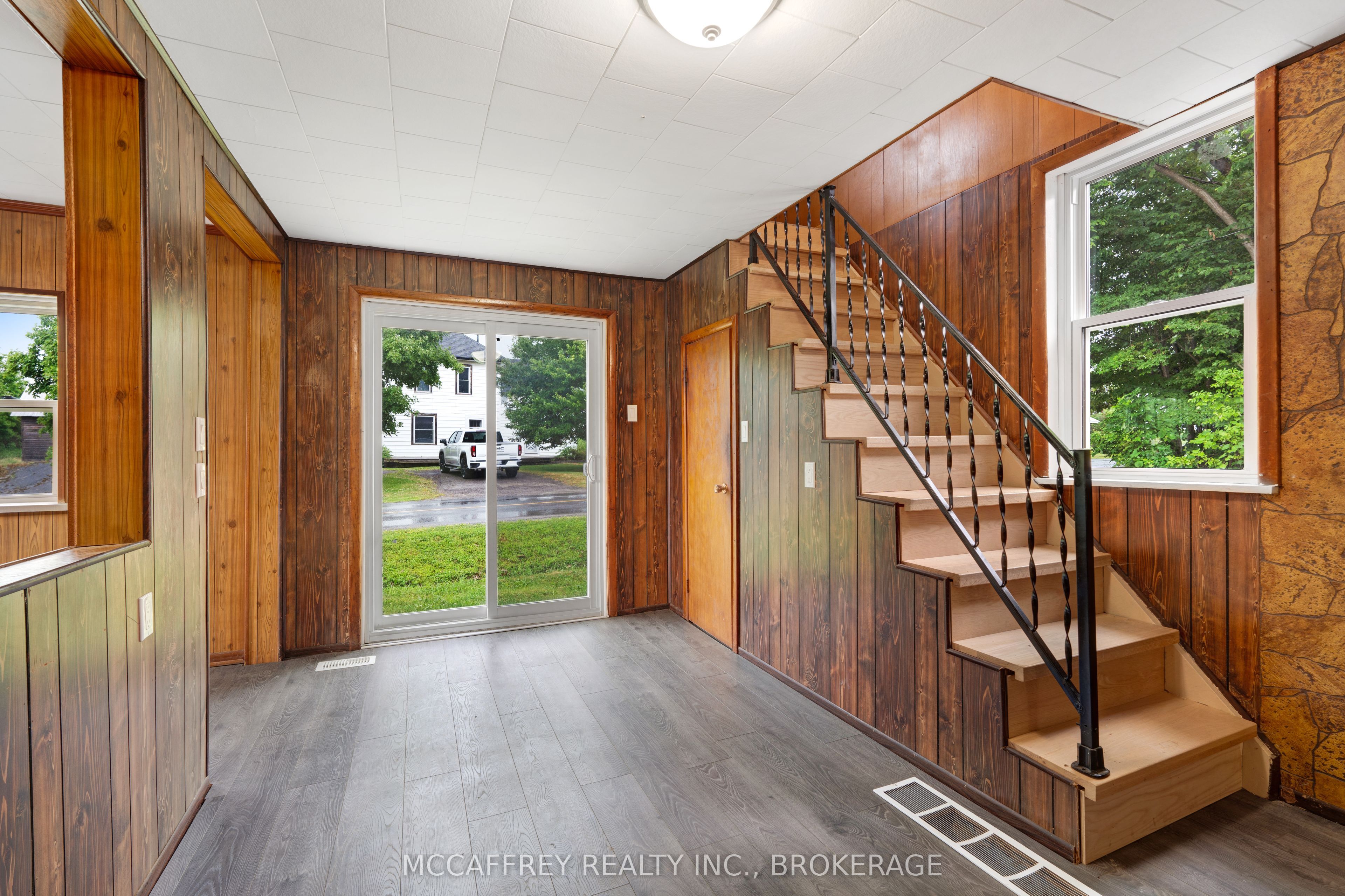 333 Burridge Road Property Photo 7