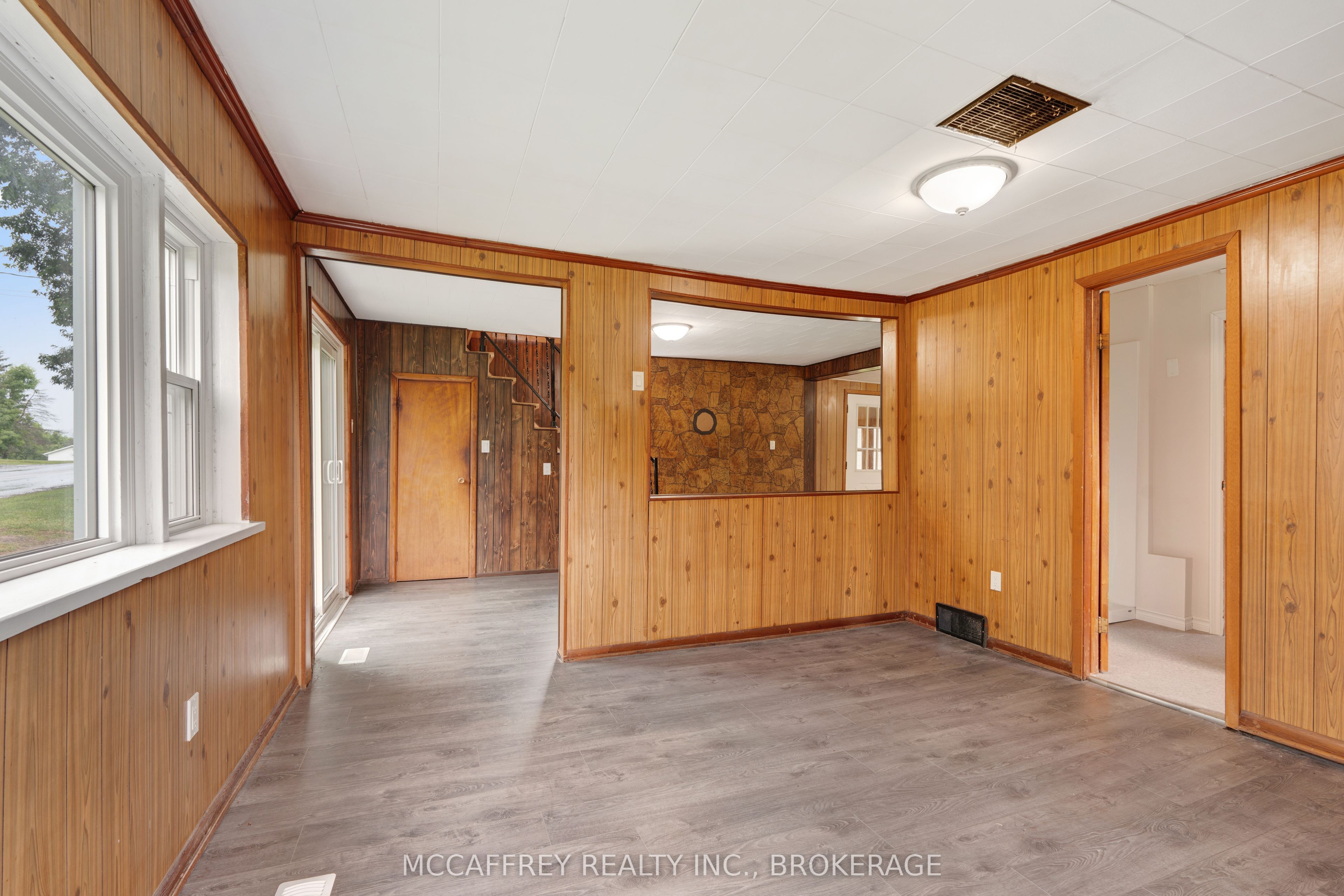 333 Burridge Road Property Photo 10