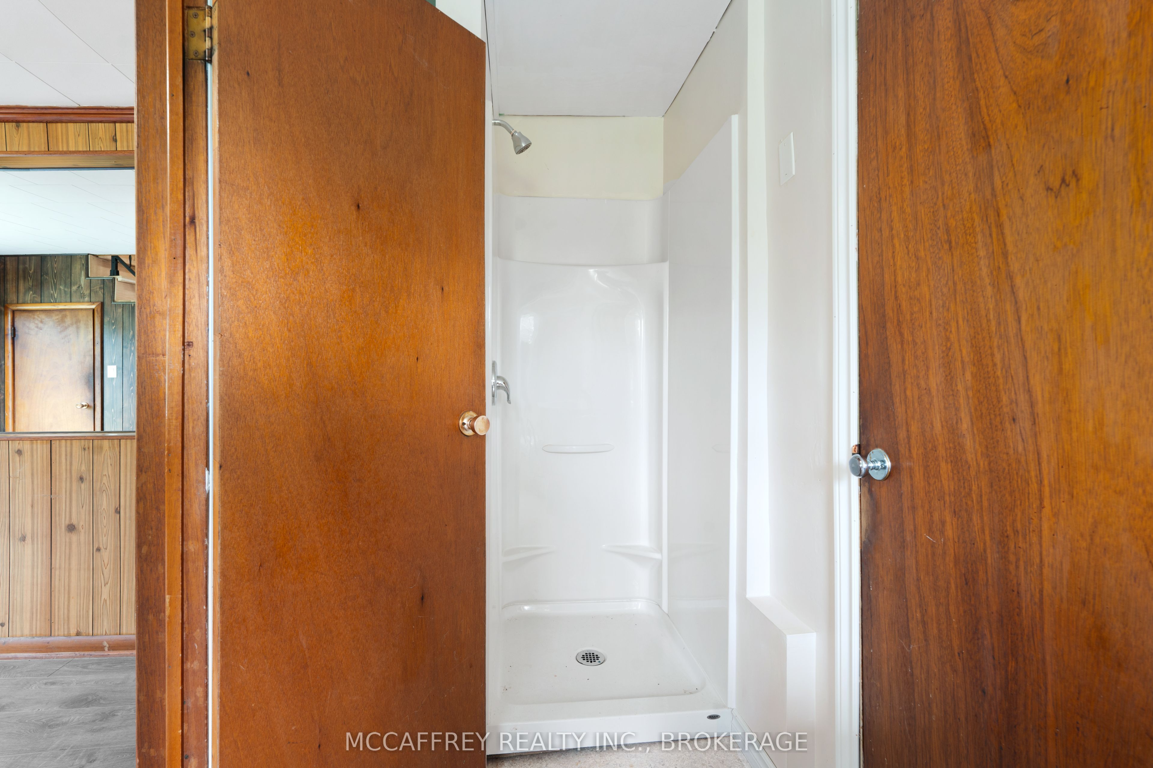 333 Burridge Road Property Photo 18