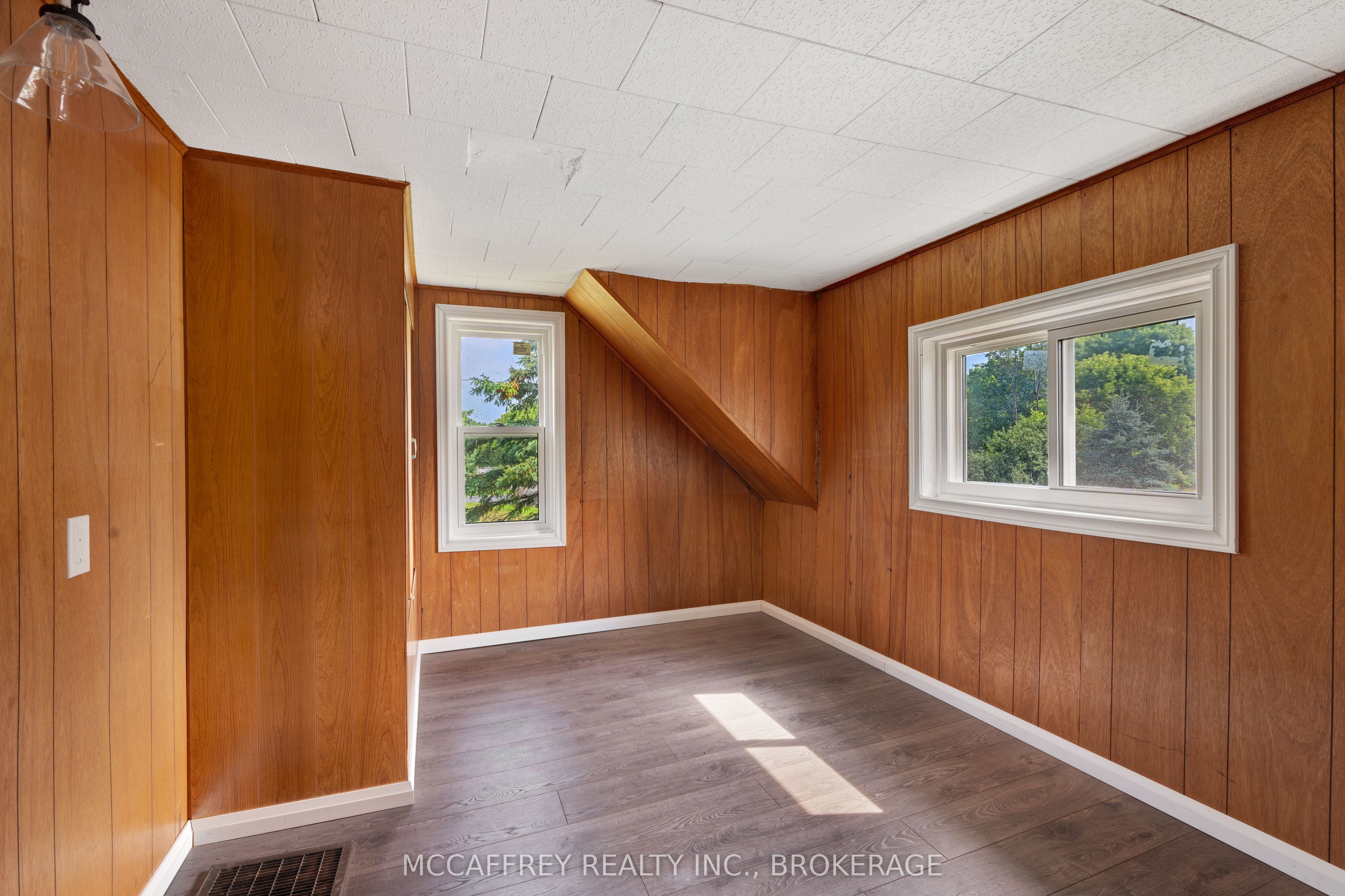 333 Burridge Road Property Photo 23