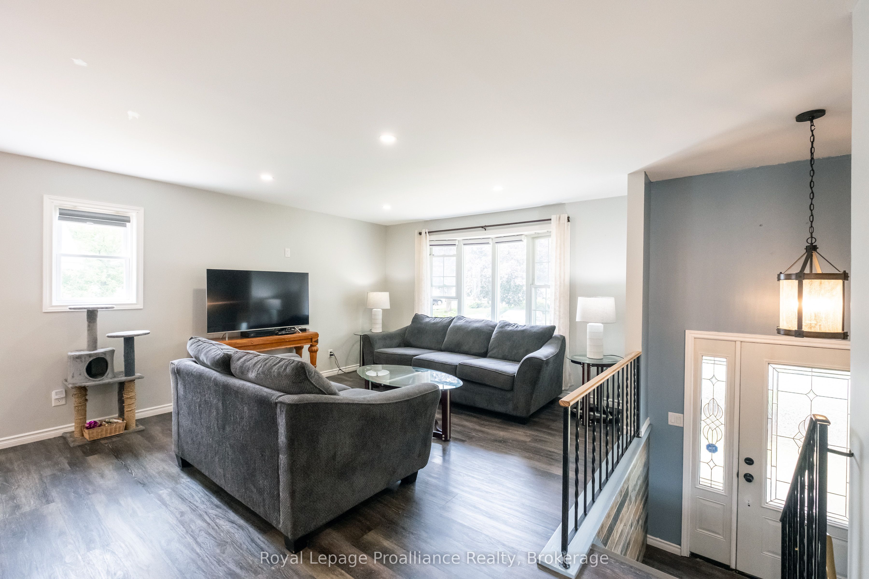 115 Nicholas Street Property Photo 9