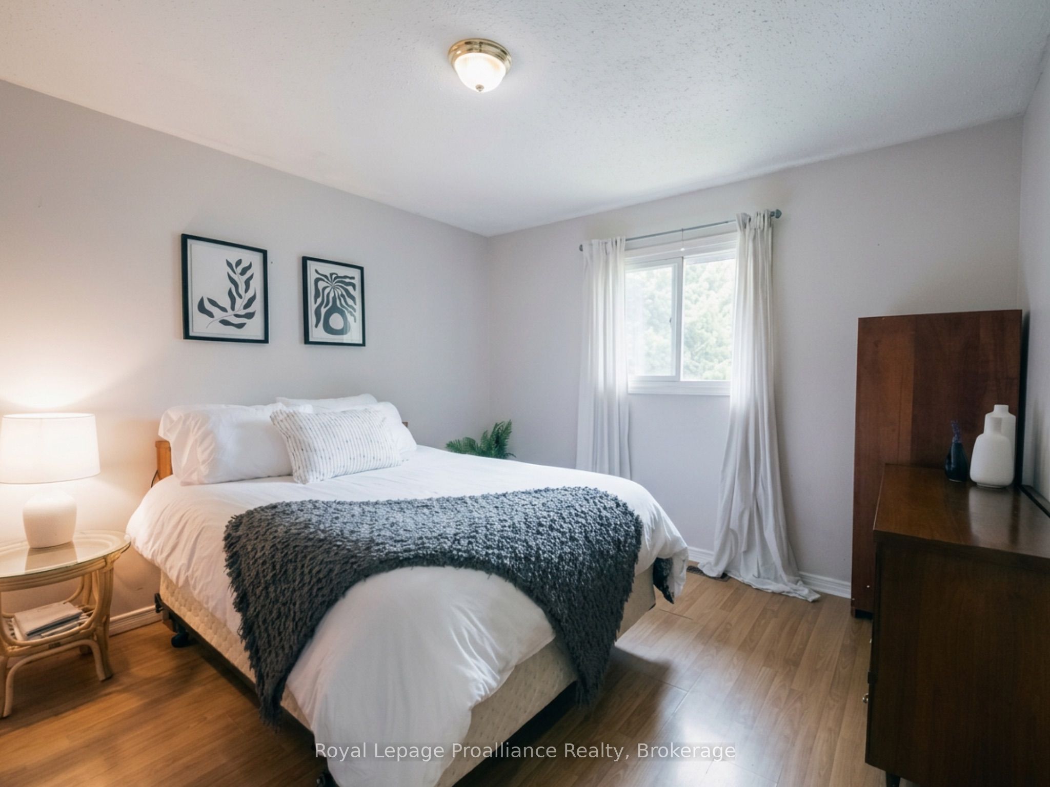 115 Nicholas Street Property Photo 14