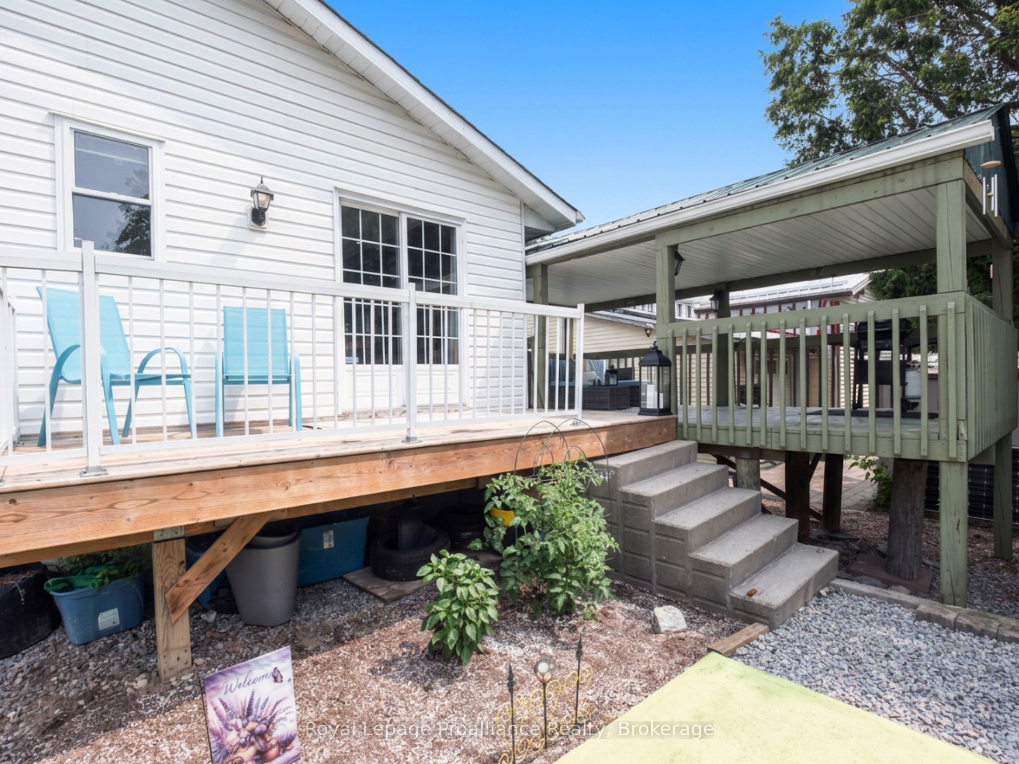 115 Nicholas Street Property Photo 27