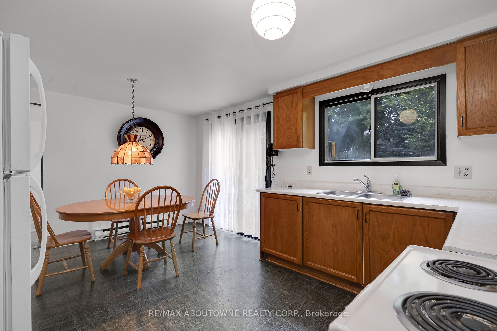 678 S Edinburgh Road S Property Photo 10