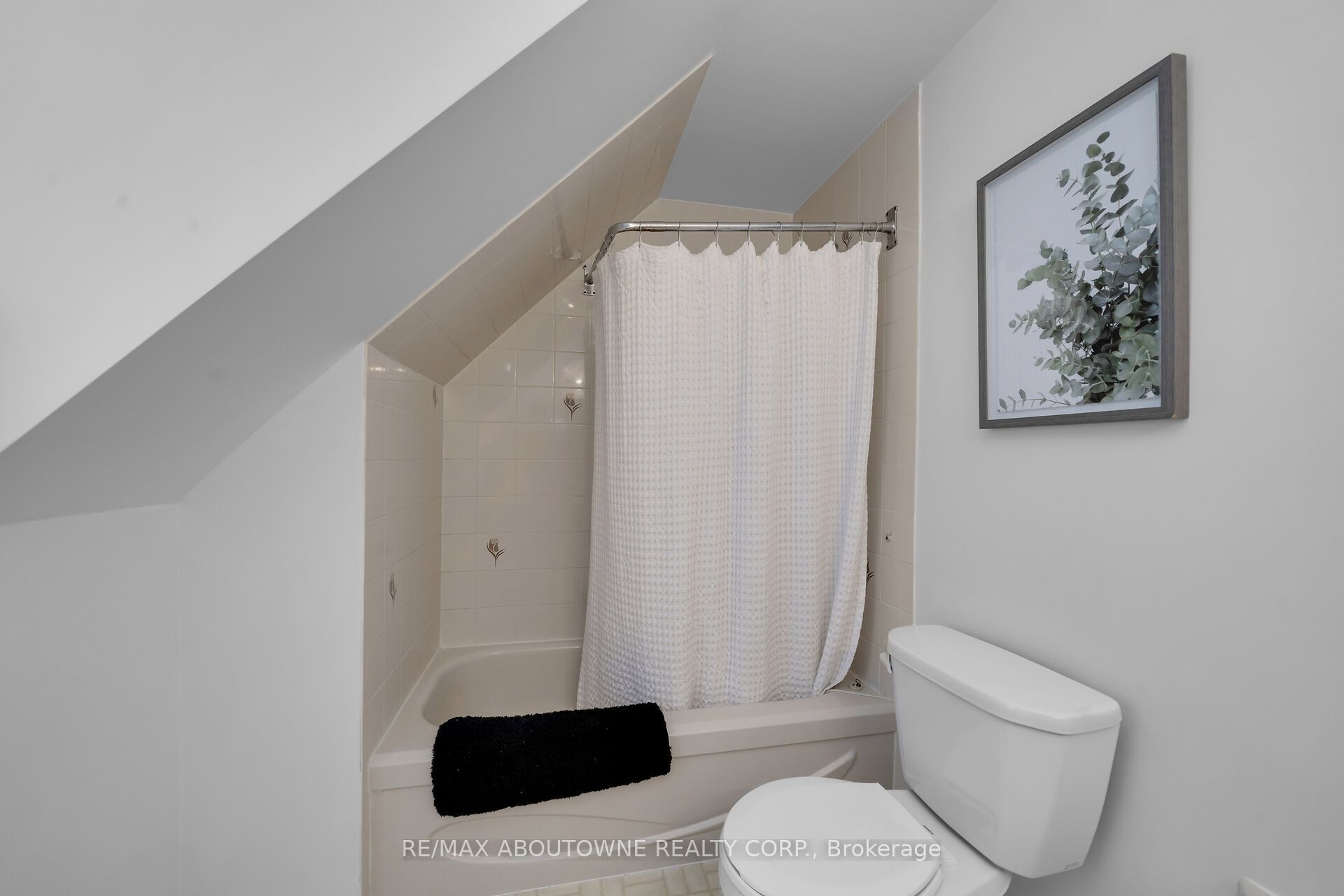 678 S Edinburgh Road S Property Photo 20