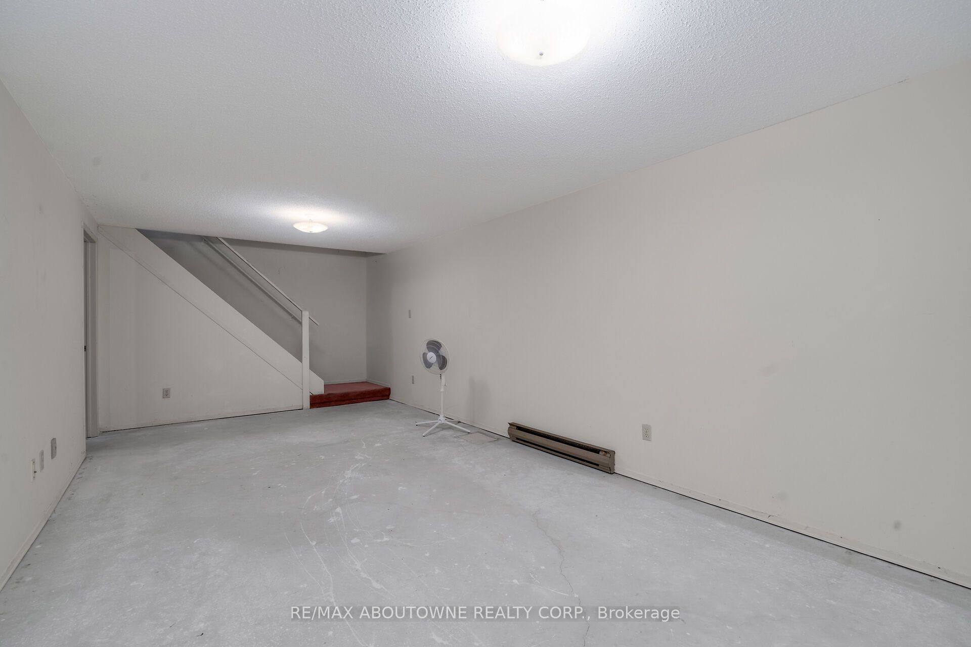 678 S Edinburgh Road S Property Photo 21