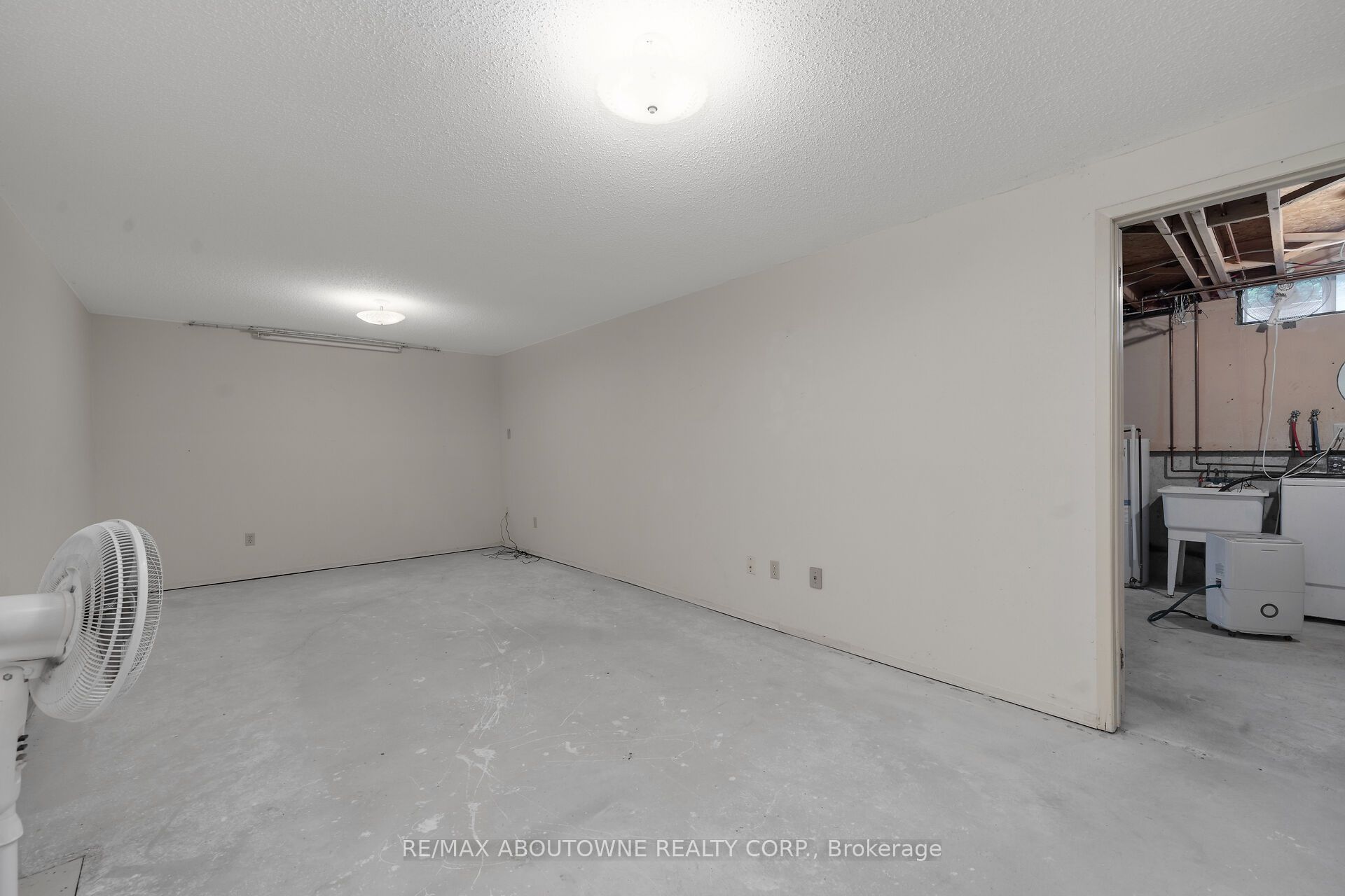 678 S Edinburgh Road S Property Photo 22