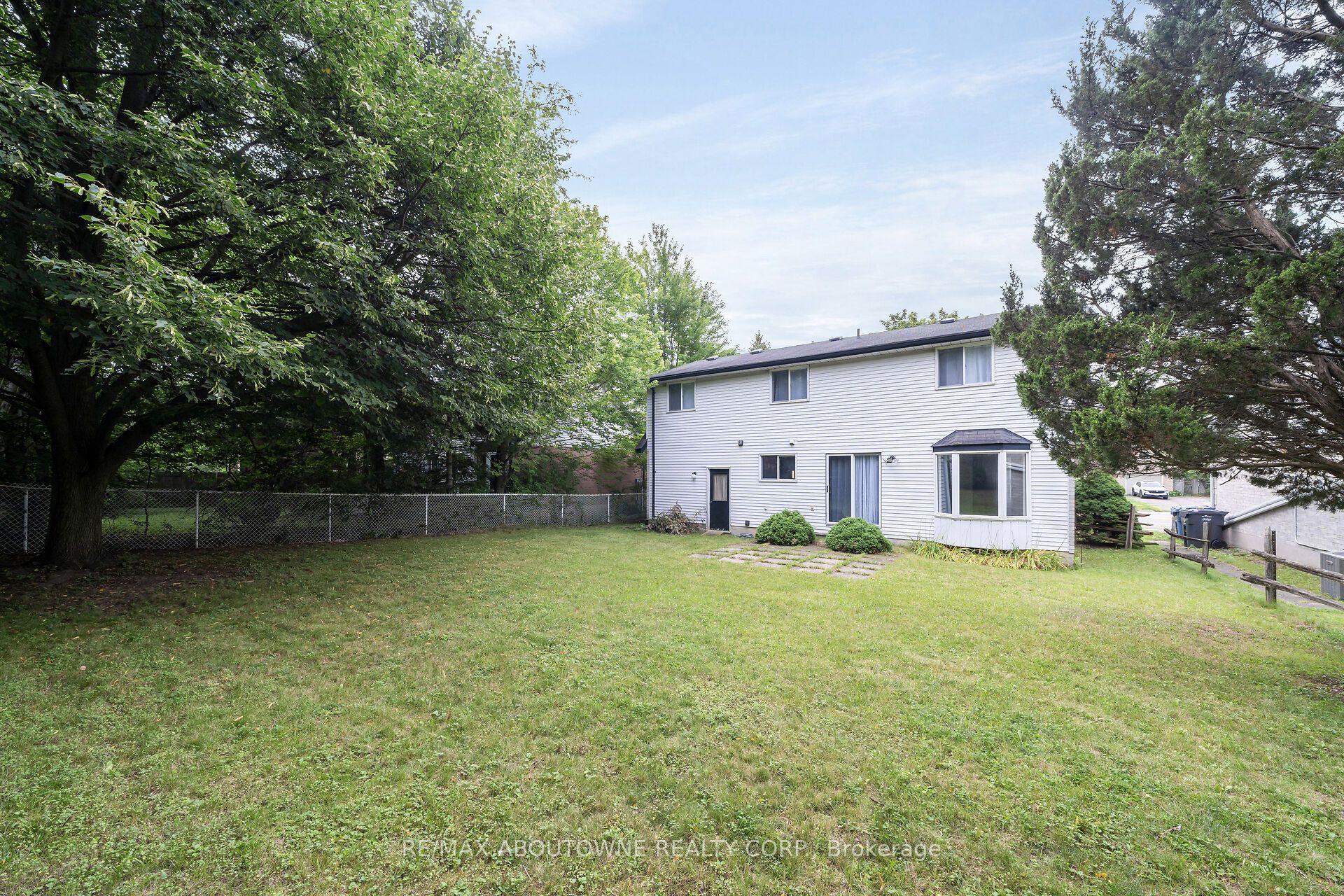 678 S Edinburgh Road S Property Photo 26