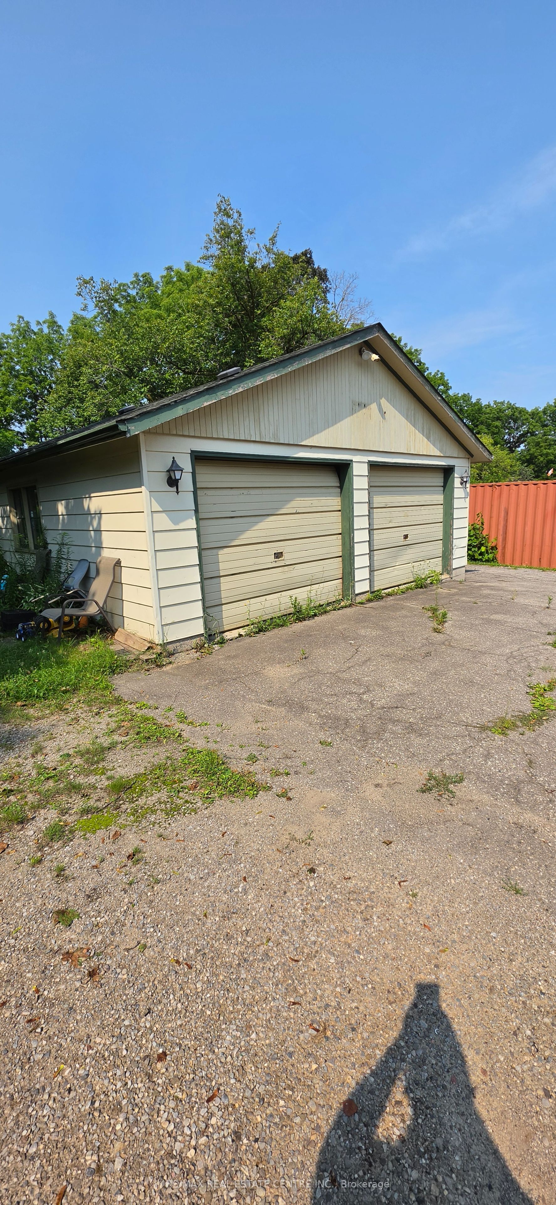 263 Mill Street Property Photo 4